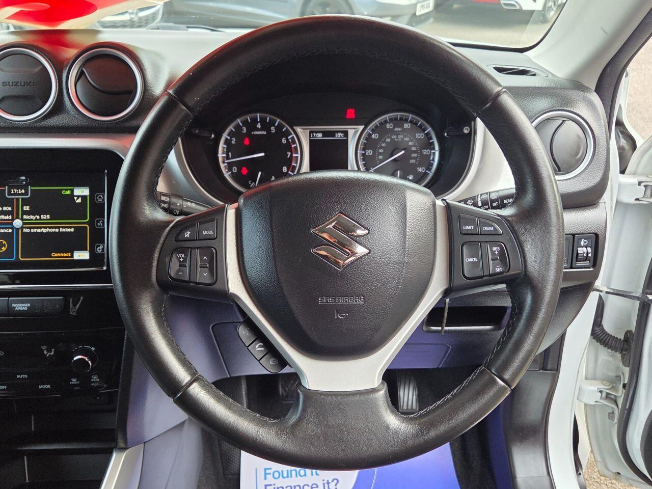 Suzuki Vitara - Image 21