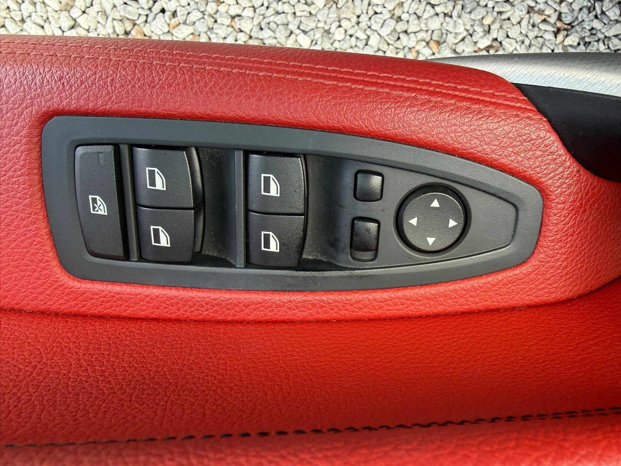 BMW 1 Series - Image 19