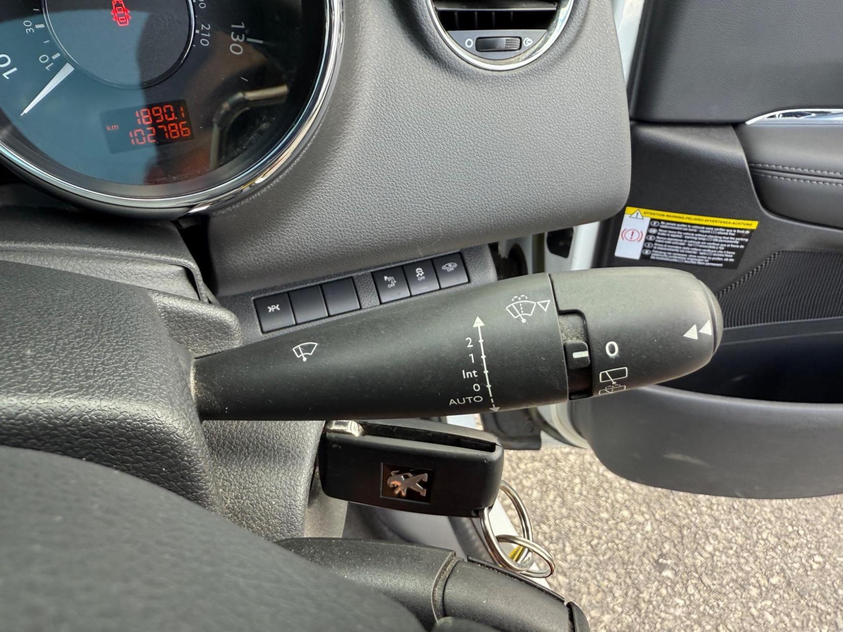 Peugeot 3008 - Image 27