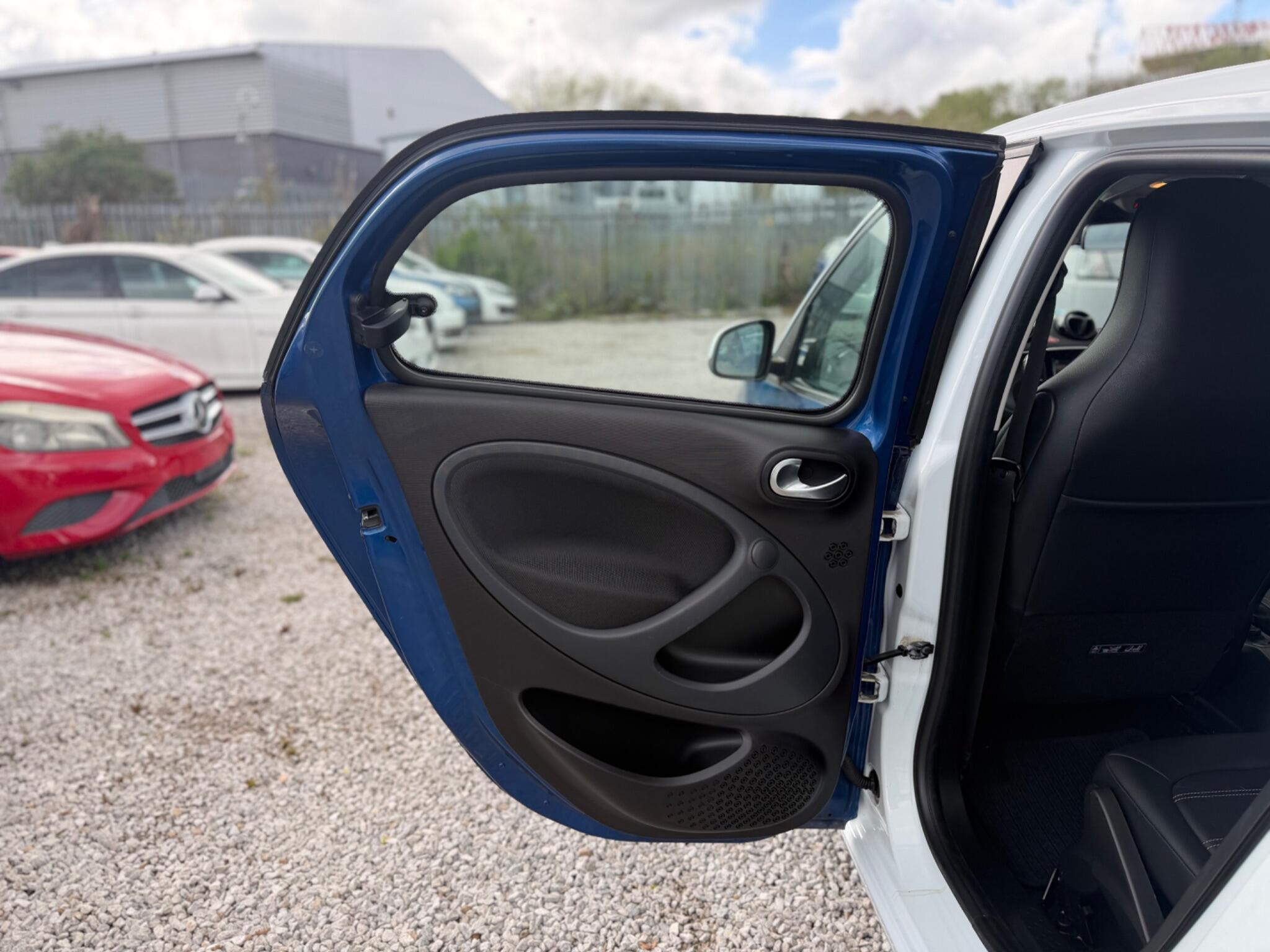 Smart Forfour - Image 13