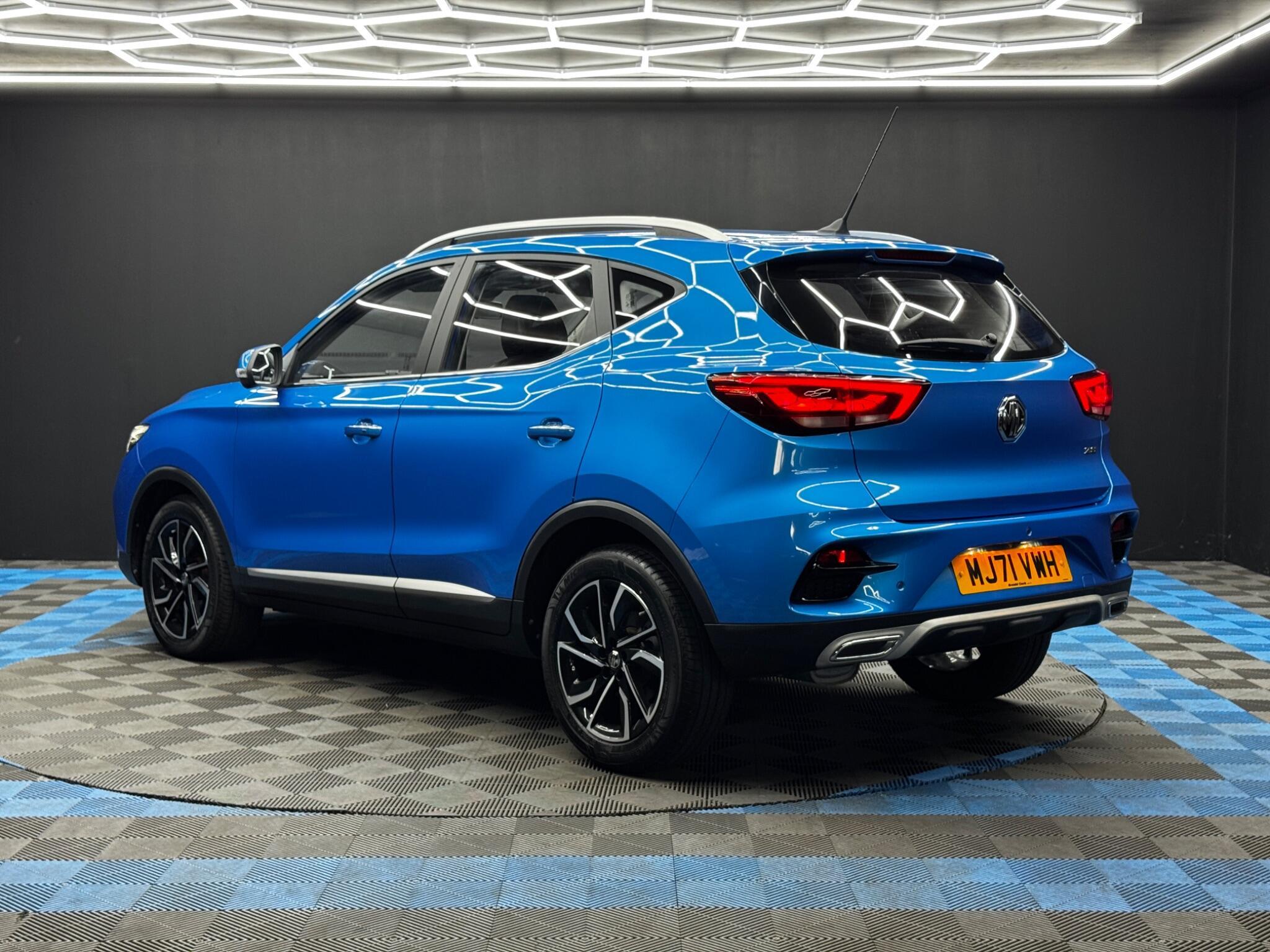 MG MG ZS - Image 7