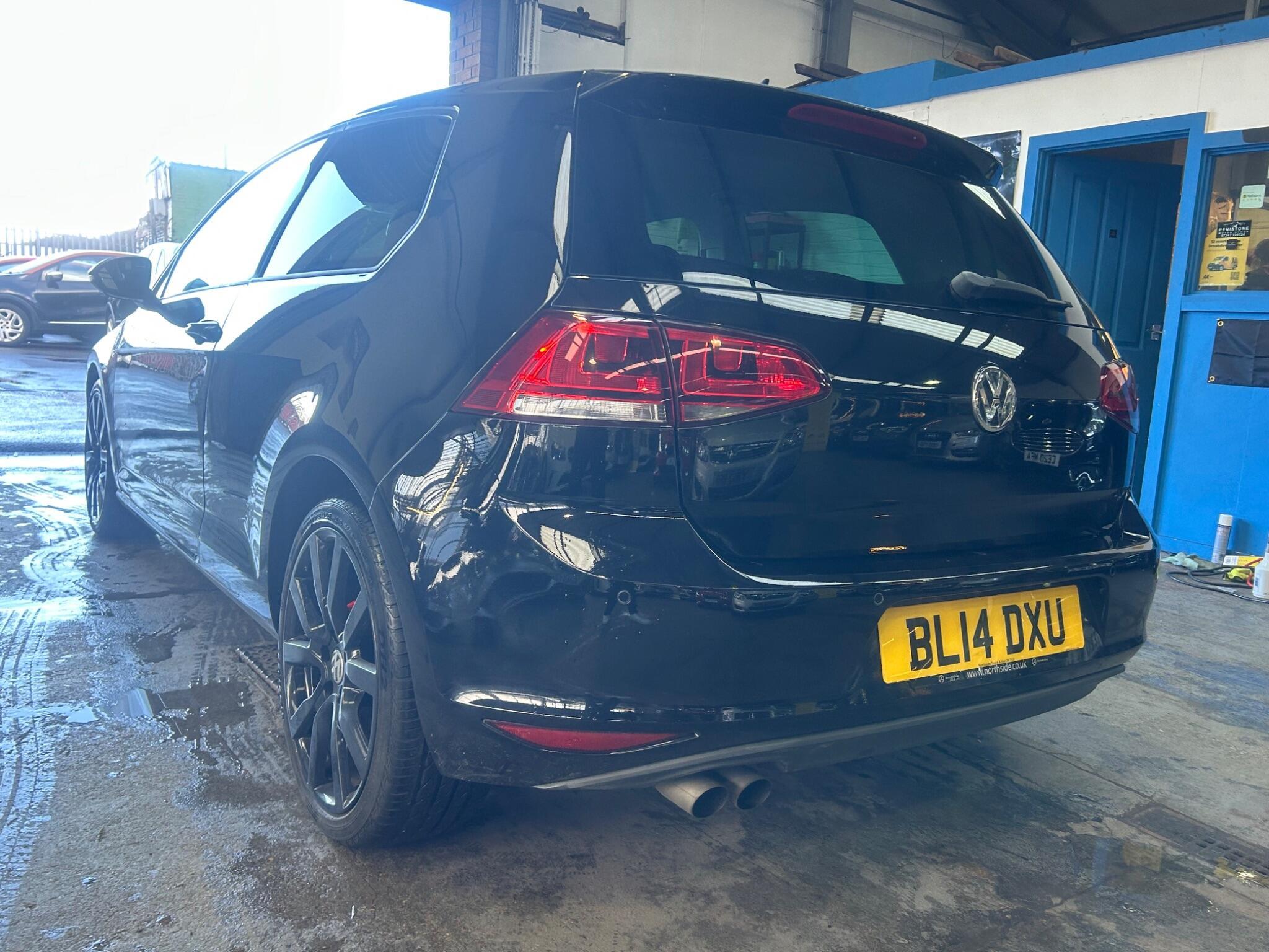 Volkswagen Golf - Image 6