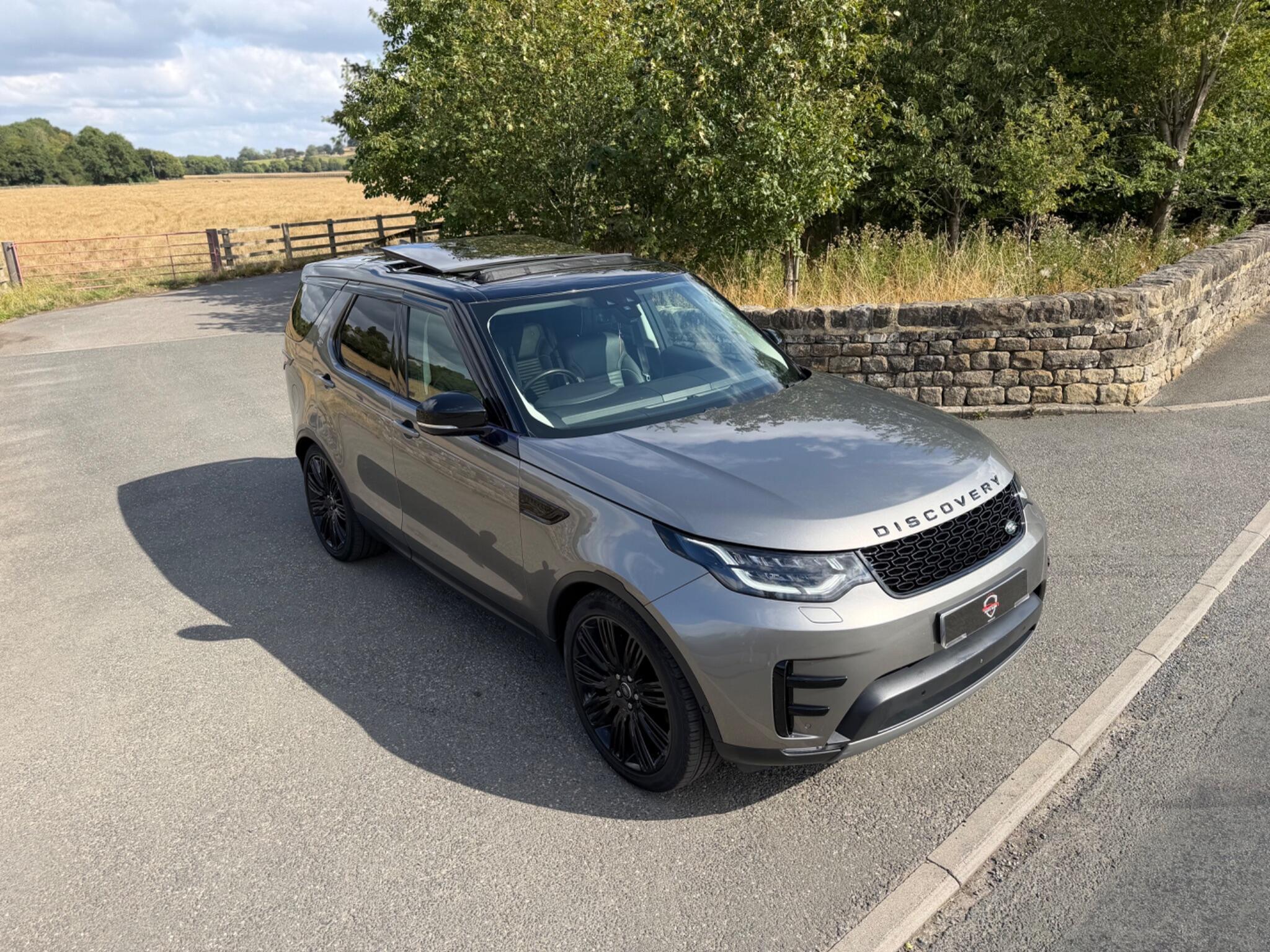 Land Rover Discovery - Image 8