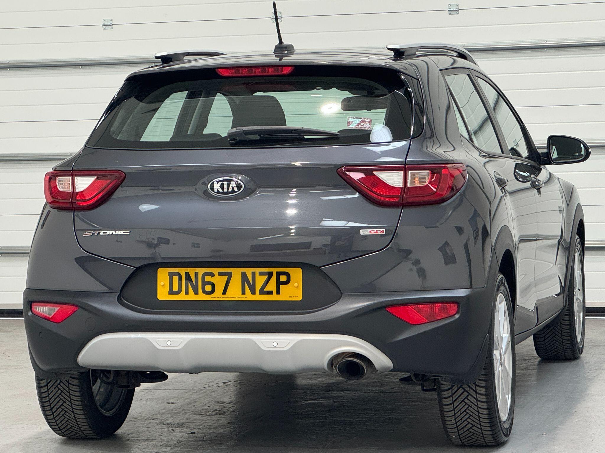 Kia Stonic - Image 12