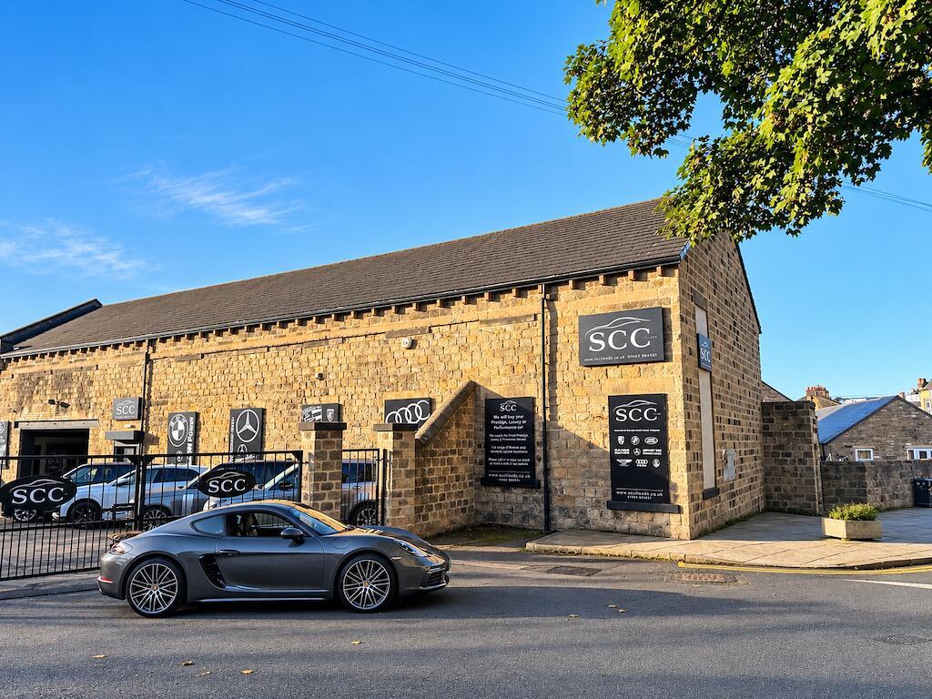 Porsche 718 Cayman - Image 10