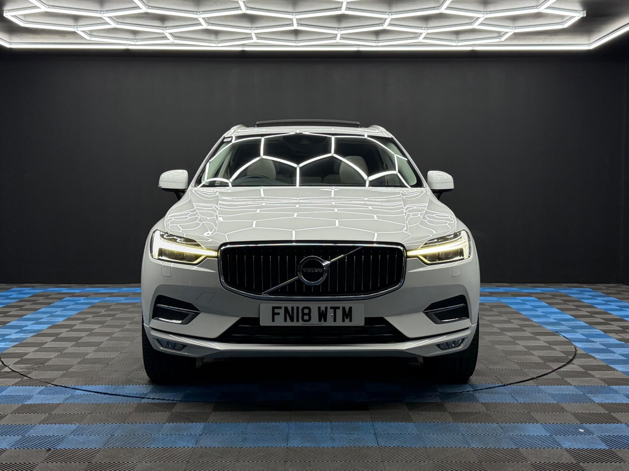 Volvo XC60 - Image 2