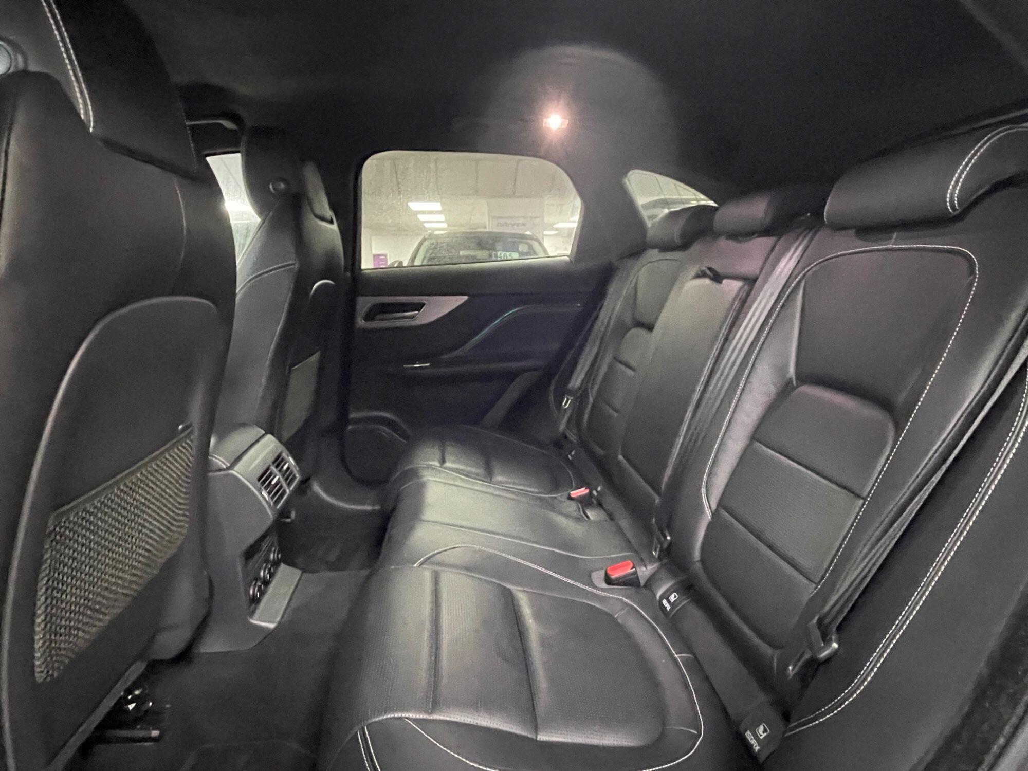 Jaguar F-Pace - Image 29