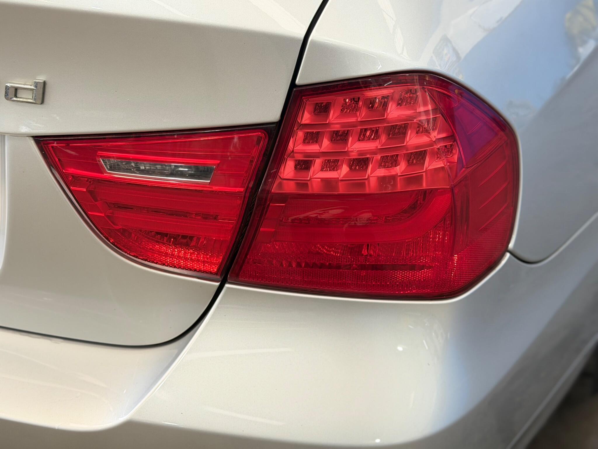 BMW 3 Series - Image 15