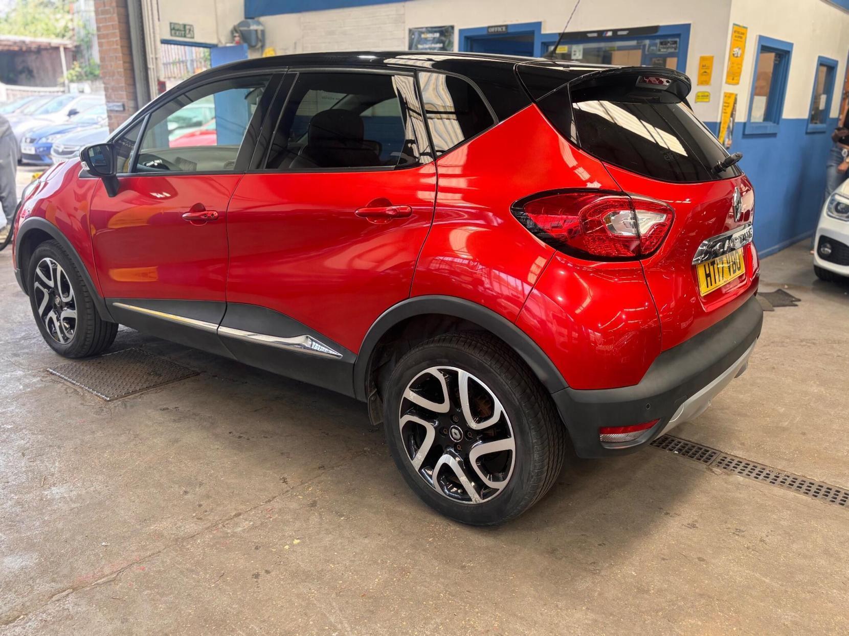 Renault Captur - Image 10