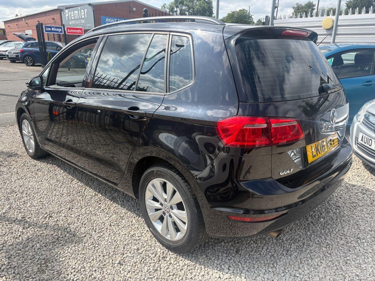 Volkswagen GOLF SV - Image 4