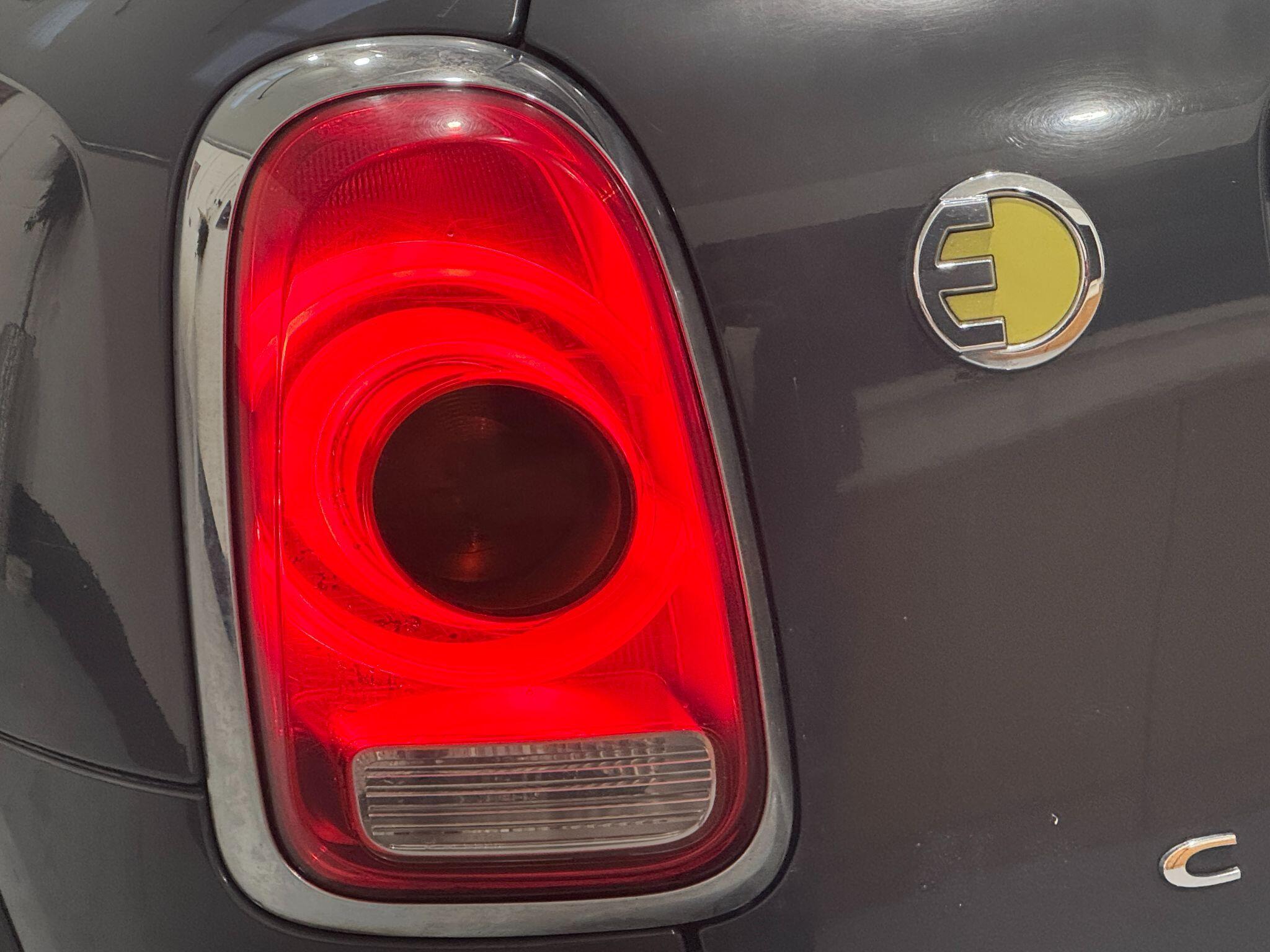 MINI Countryman - Image 32