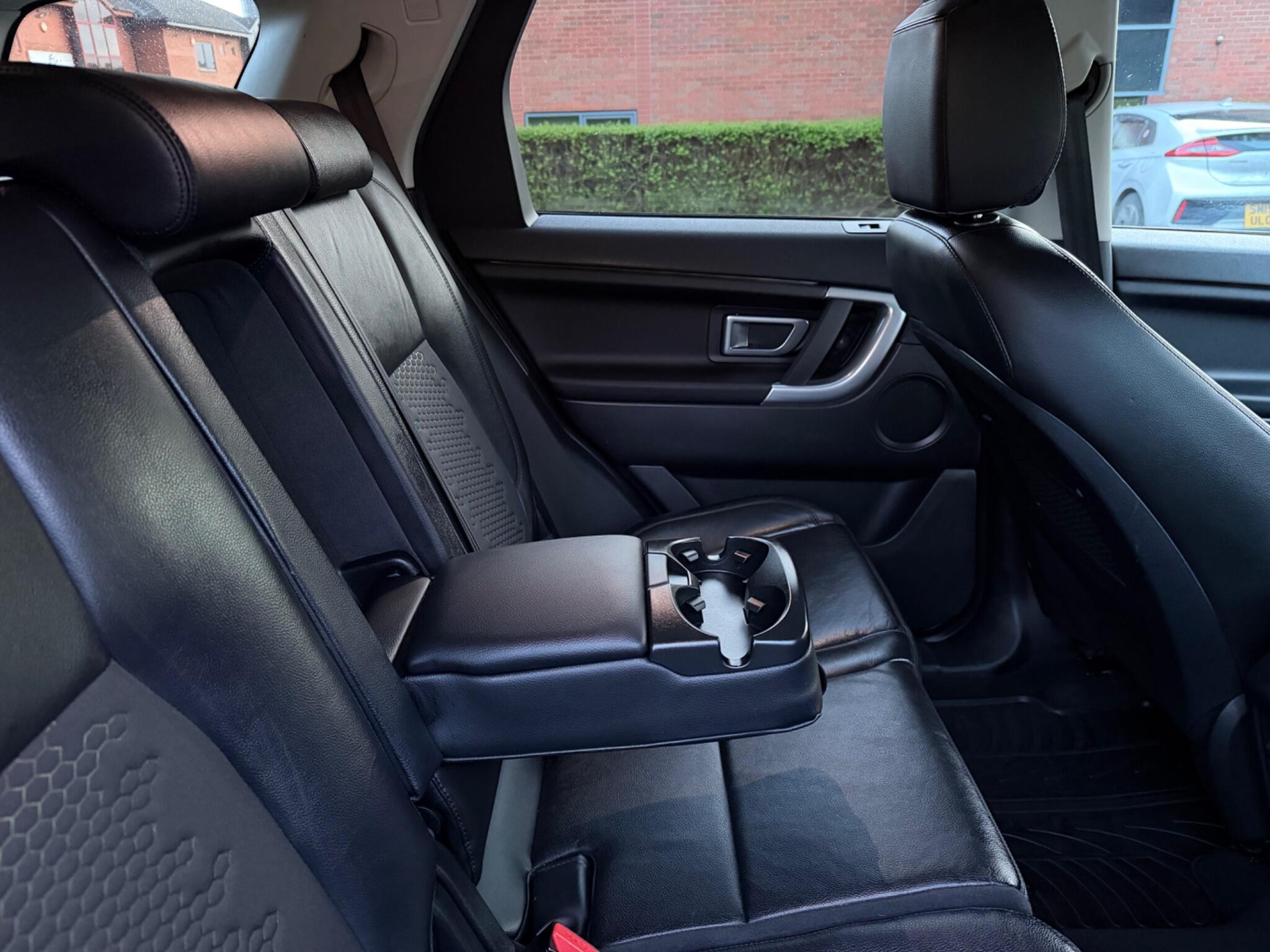 Land Rover DISCOVERY SPORT - Image 41