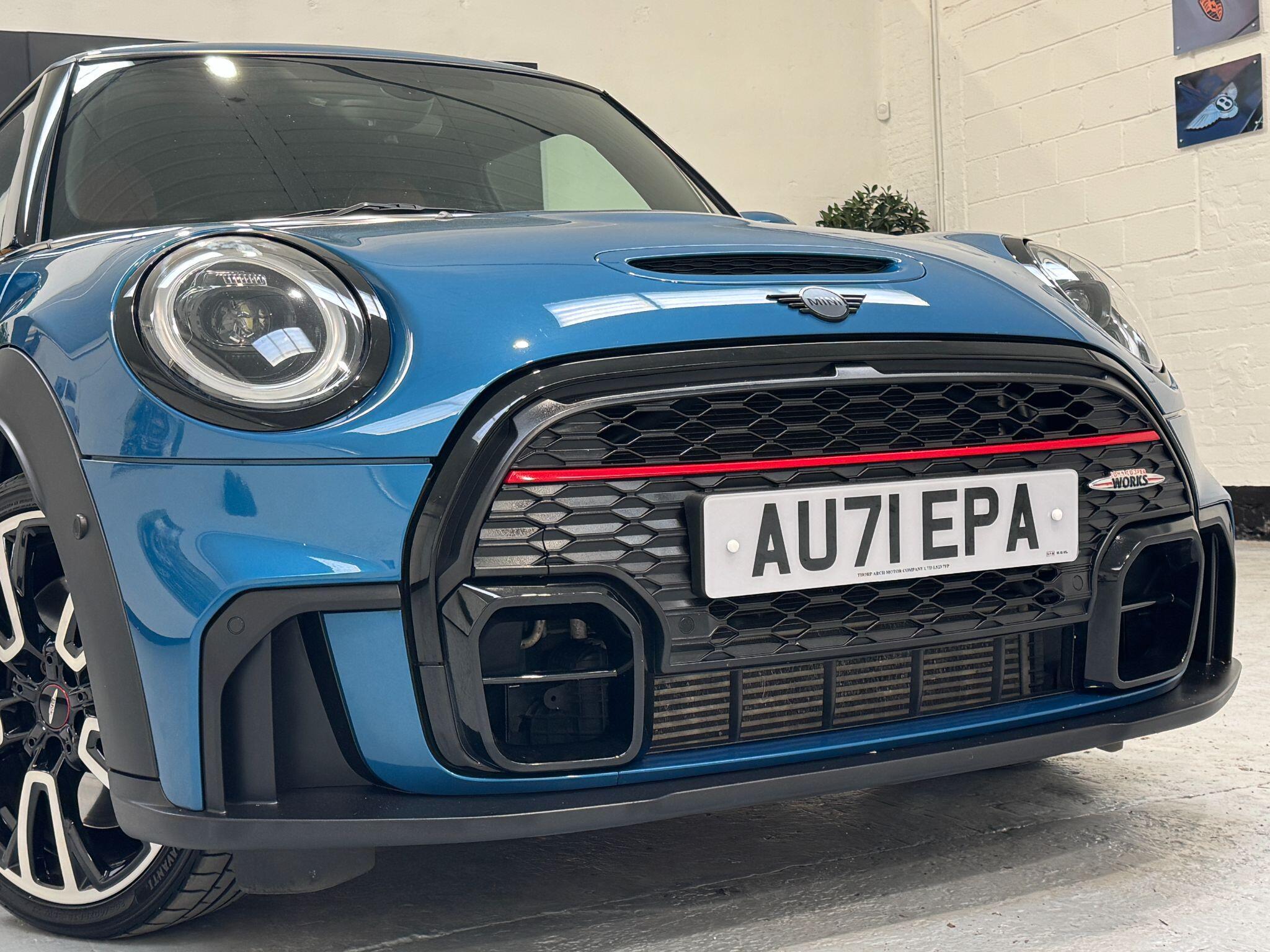 MINI Hatch - Image 33