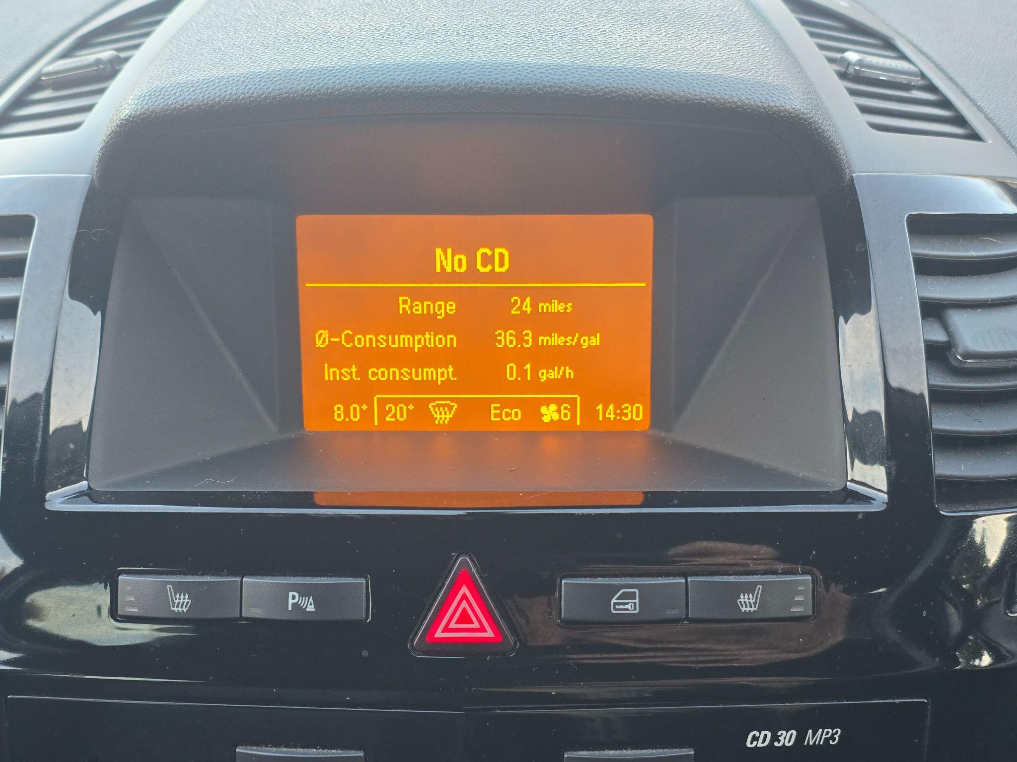 Vauxhall Zafira - Image 25