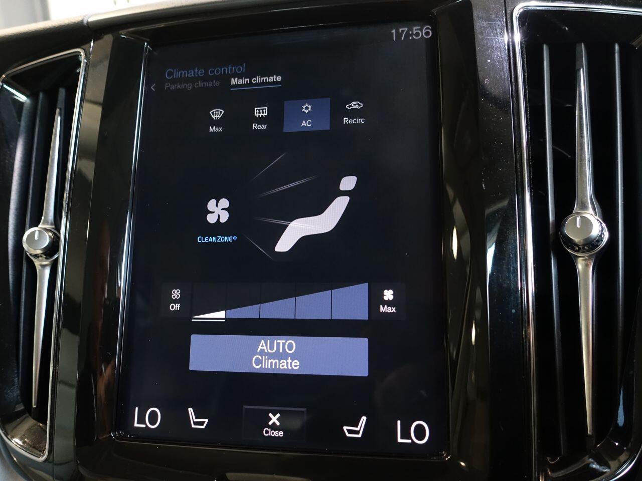 Volvo XC60 - Image 28