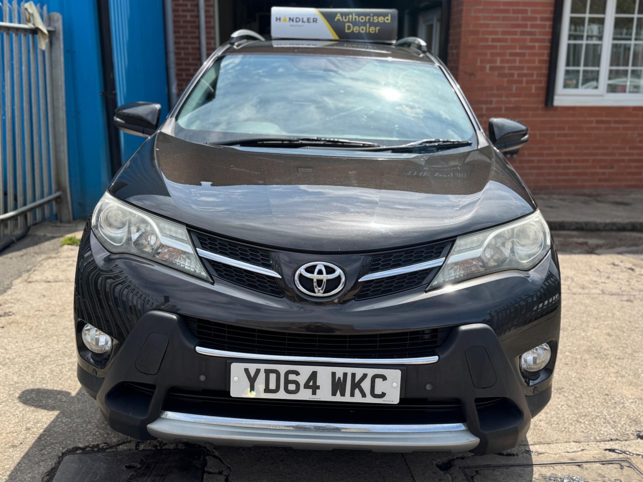 Toyota RAV4 - Image 12