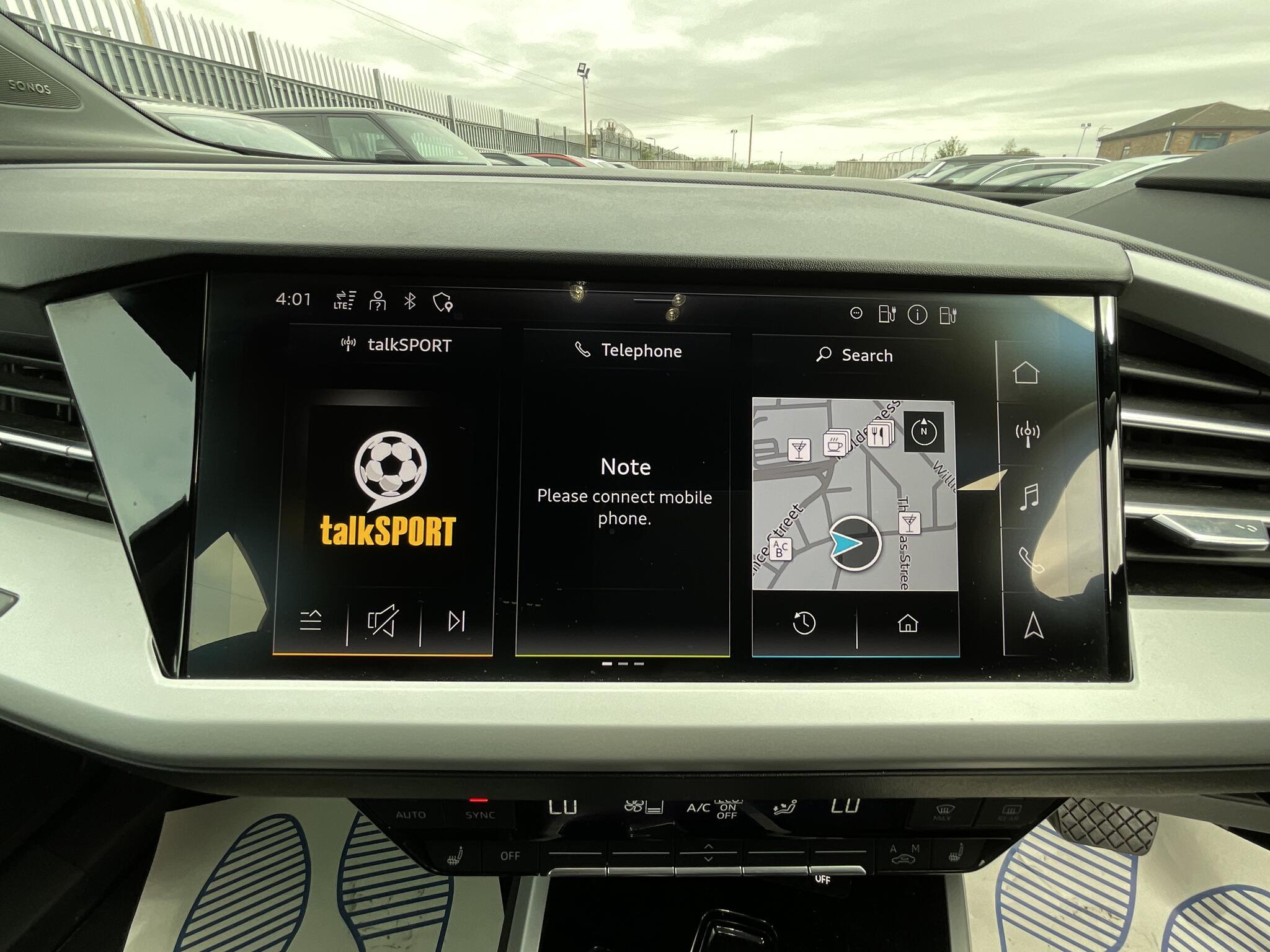 Audi Q4 E-Tron - Image 15