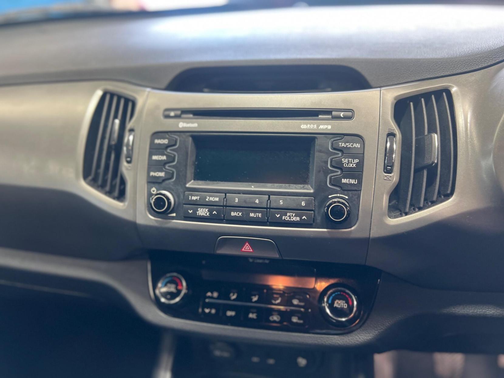 Kia Sportage - Image 17