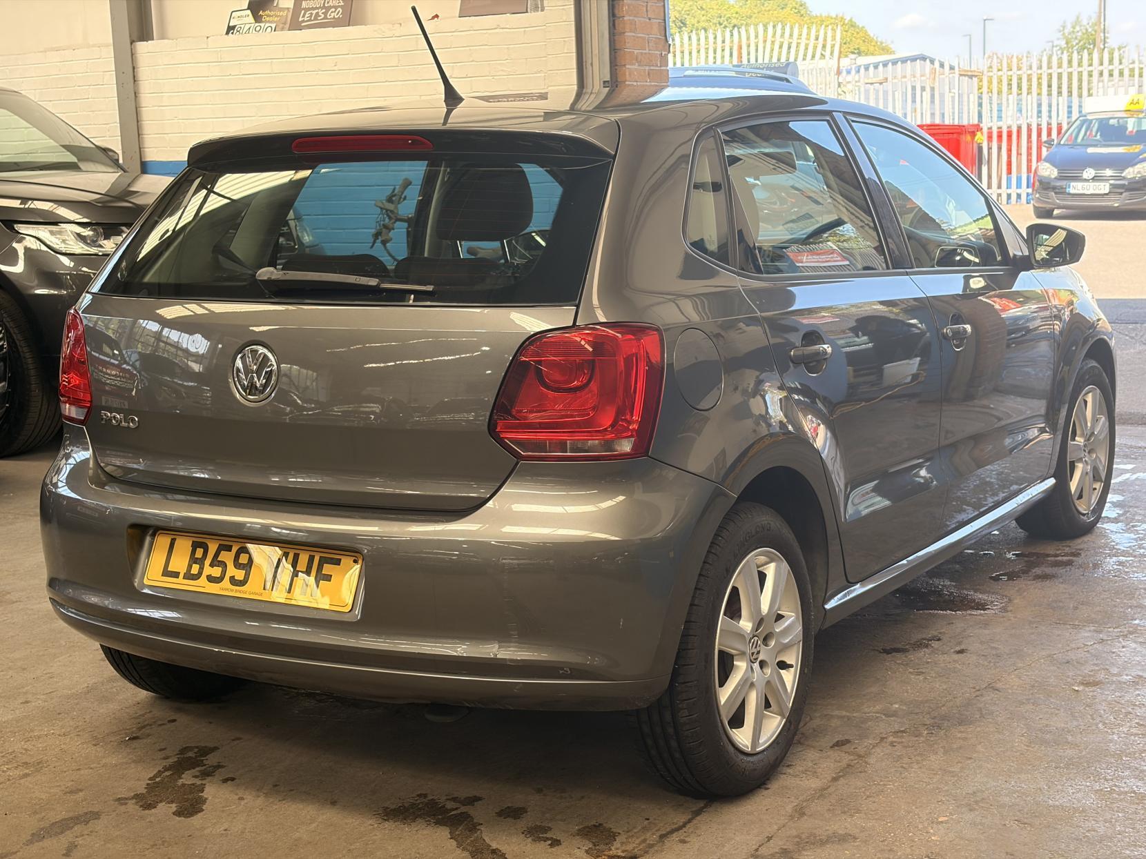 Volkswagen Polo - Image 7