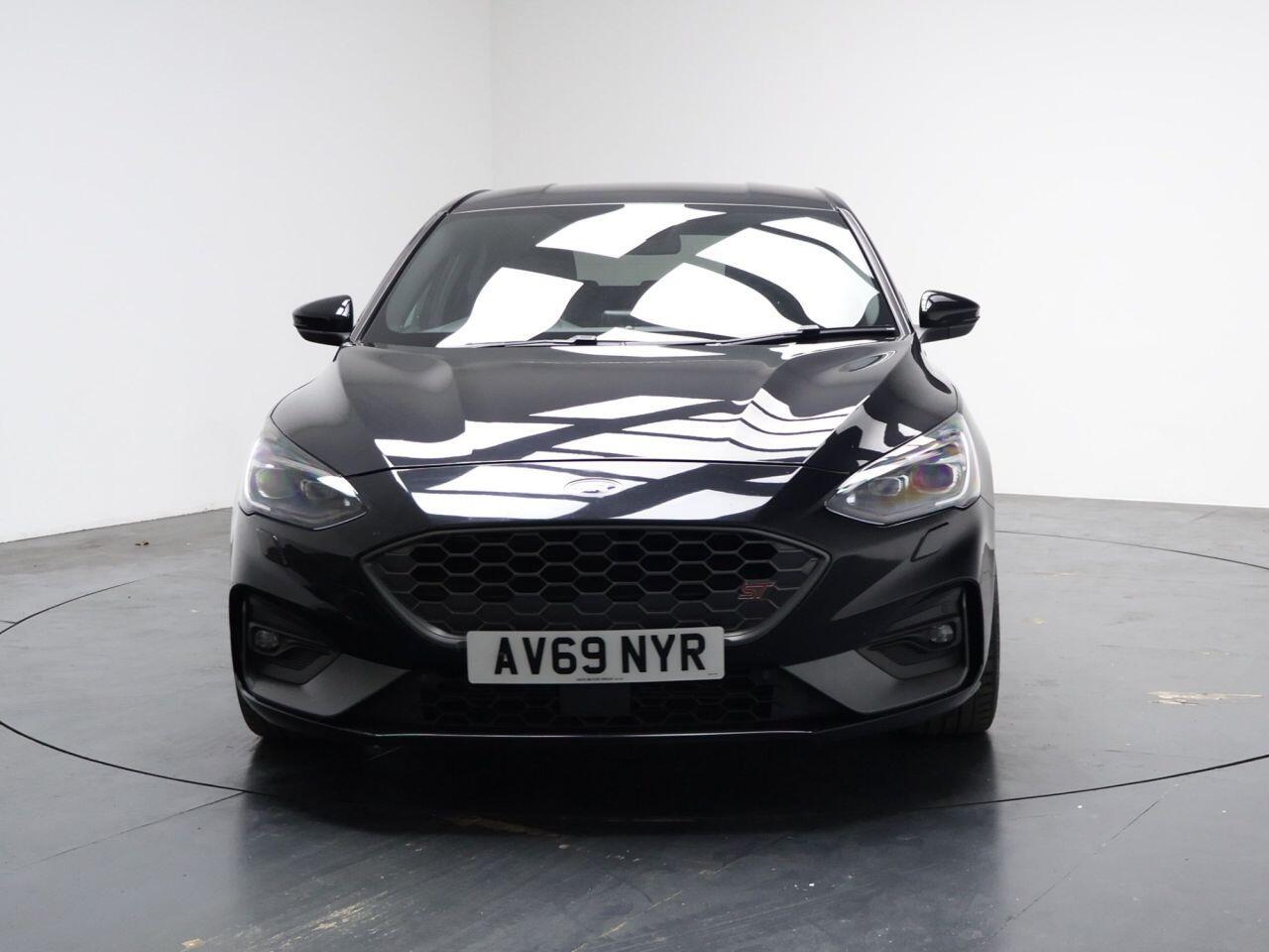 Ford Focus - Image 5