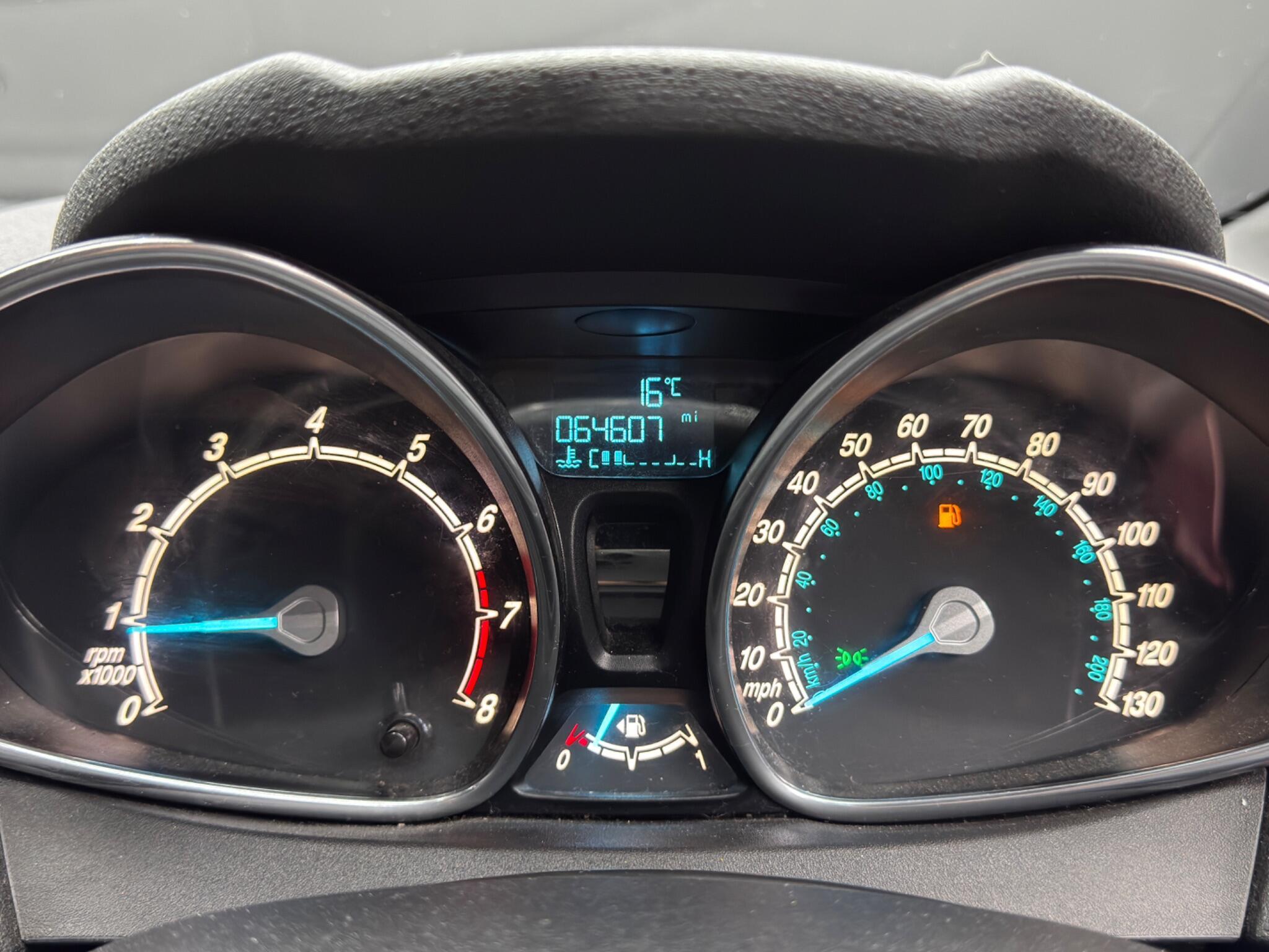 Ford Fiesta - Image 19