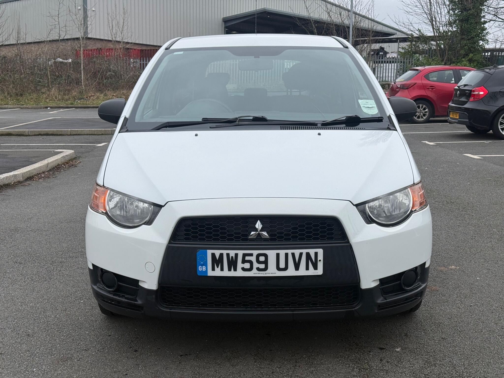 Mitsubishi Colt - Image 3