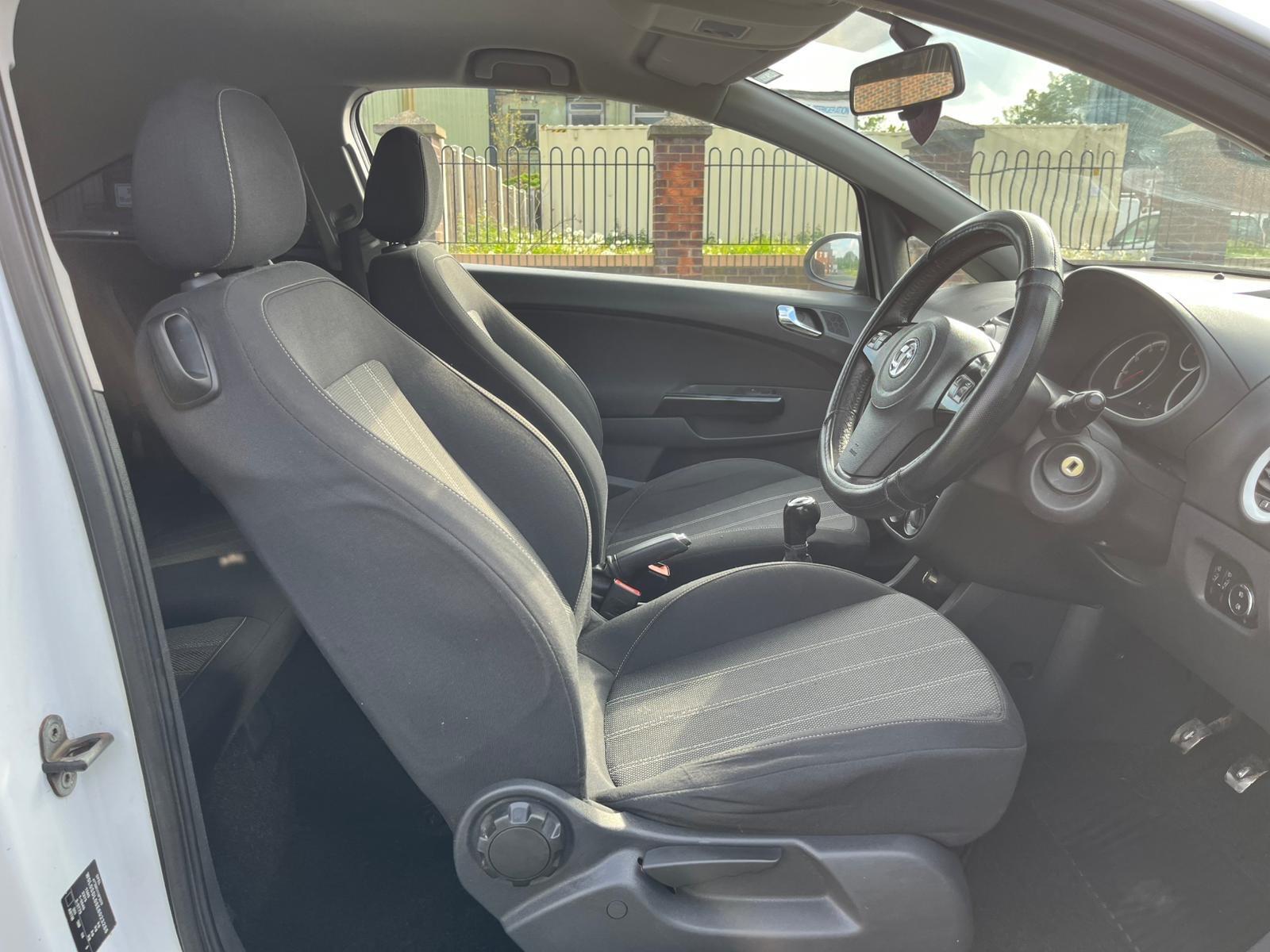 Vauxhall Corsa - Image 13