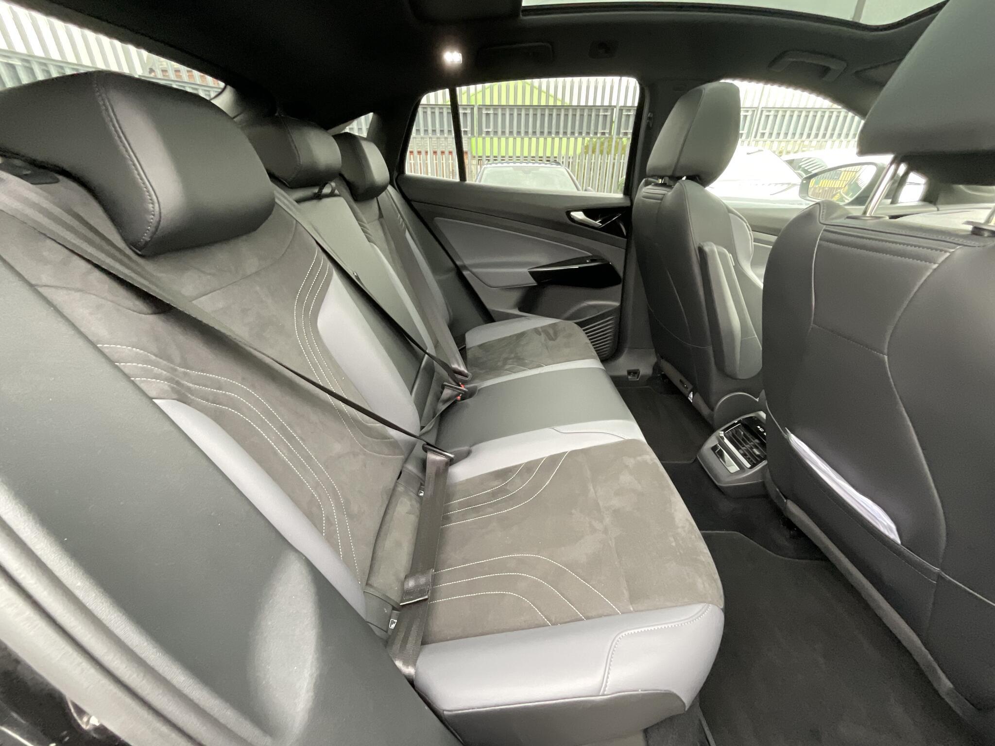 Volkswagen Id5 - Image 12