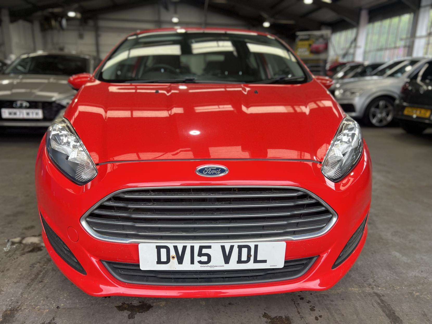 Ford Fiesta - Image 17