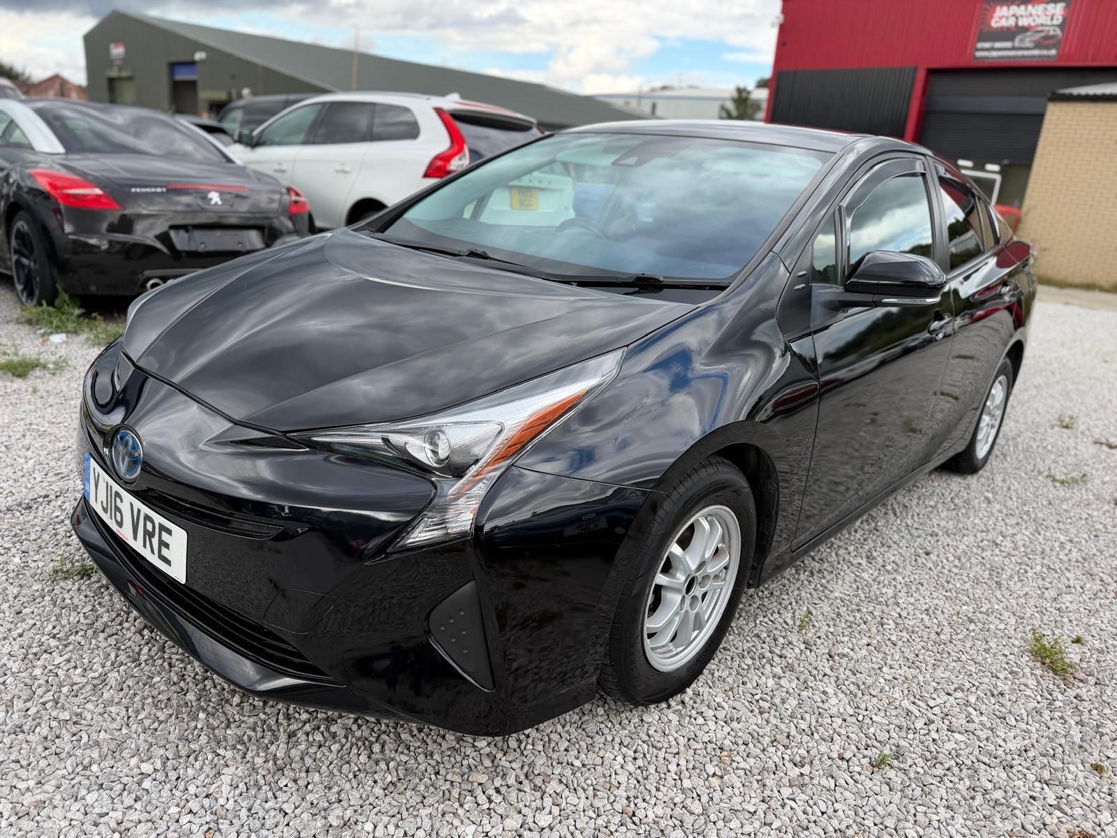 Toyota Prius - Image 3