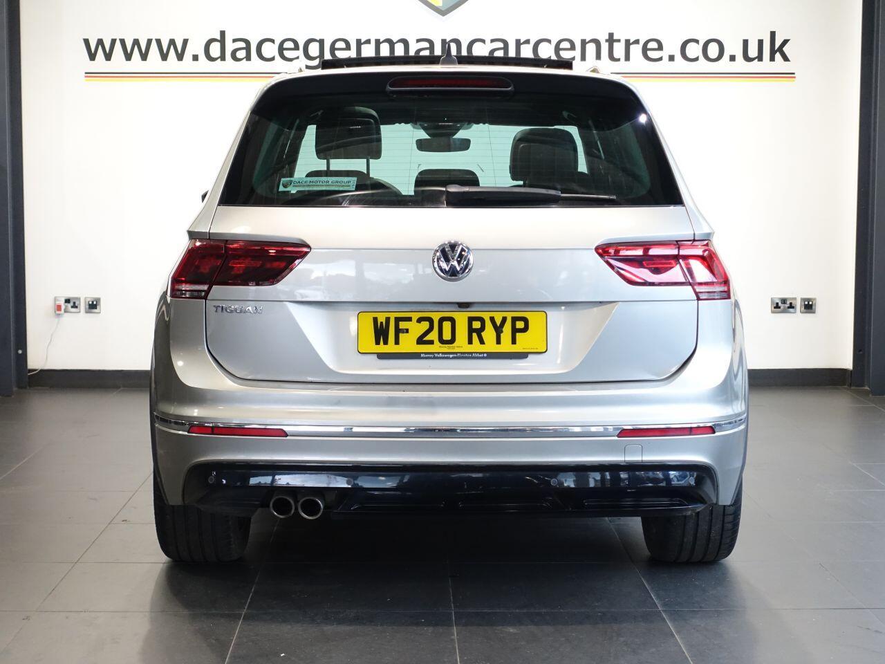 Volkswagen Tiguan - Image 8