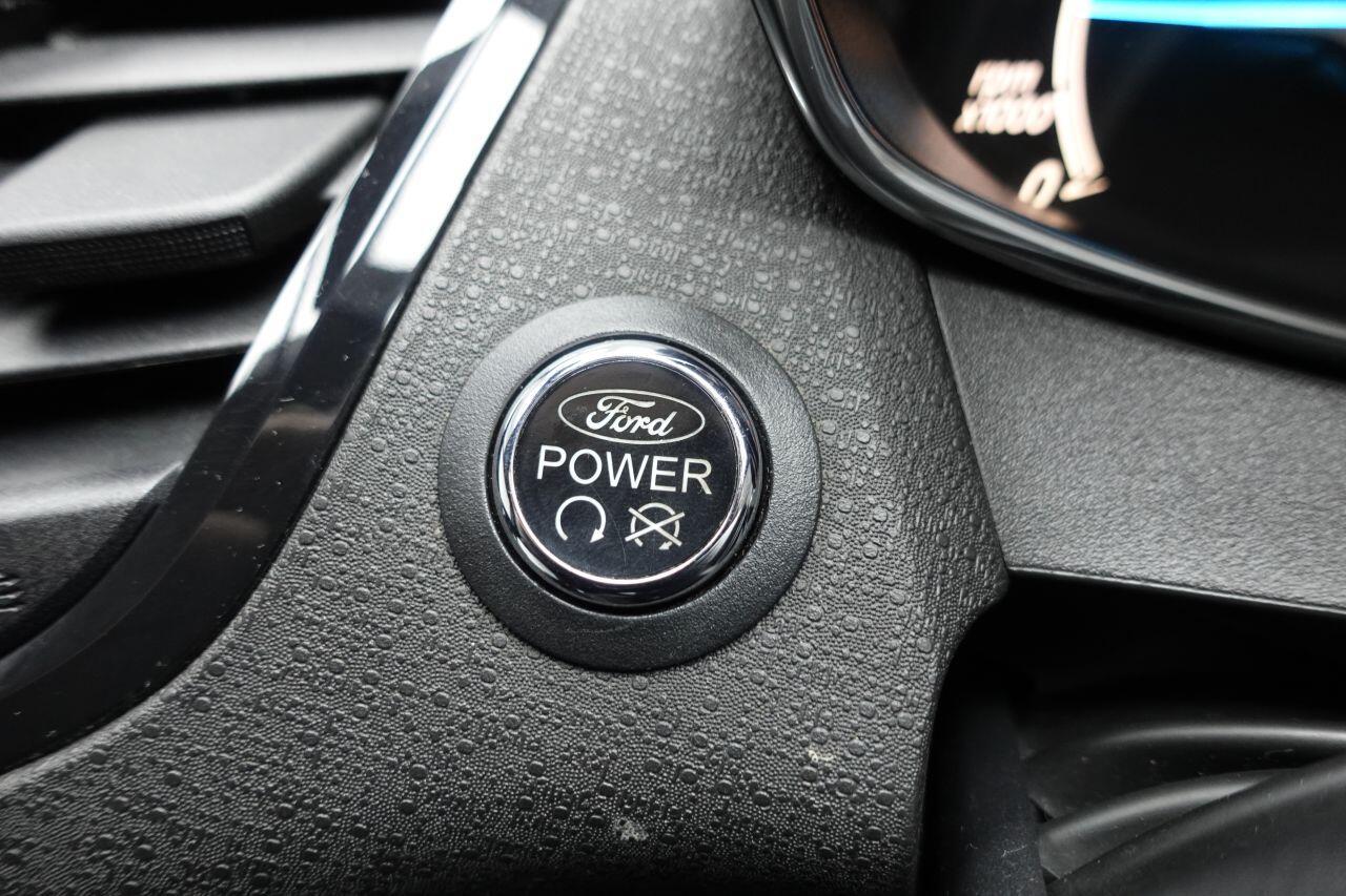 Ford Fiesta - Image 47