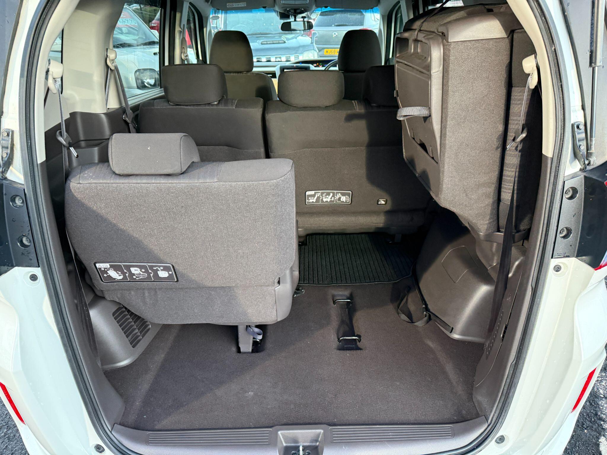 Honda Freed - Image 75