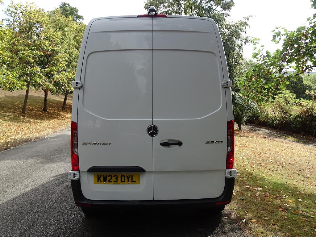 Mercedes Sprinter - Image 4