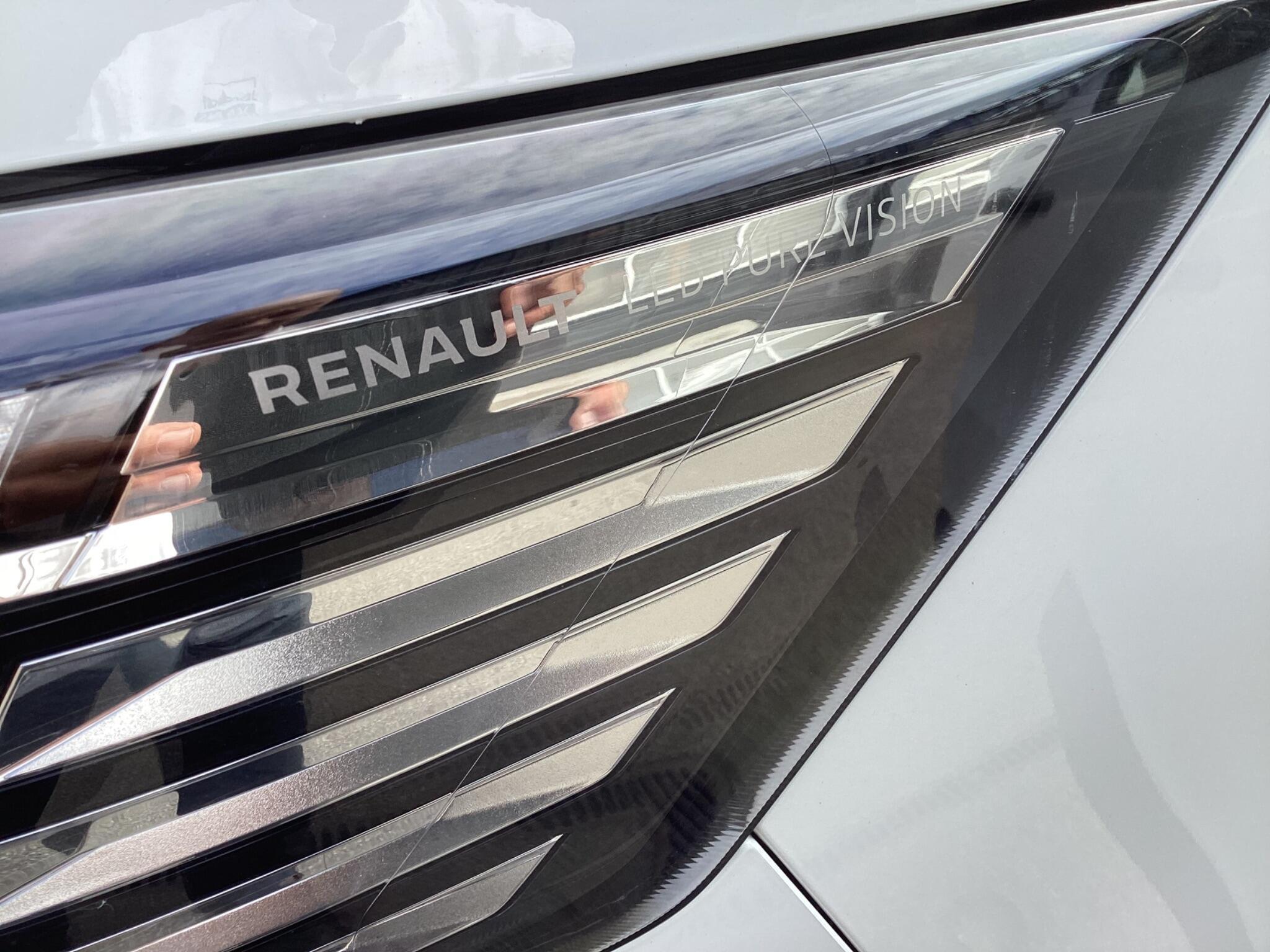 Renault Trafic - Image 19