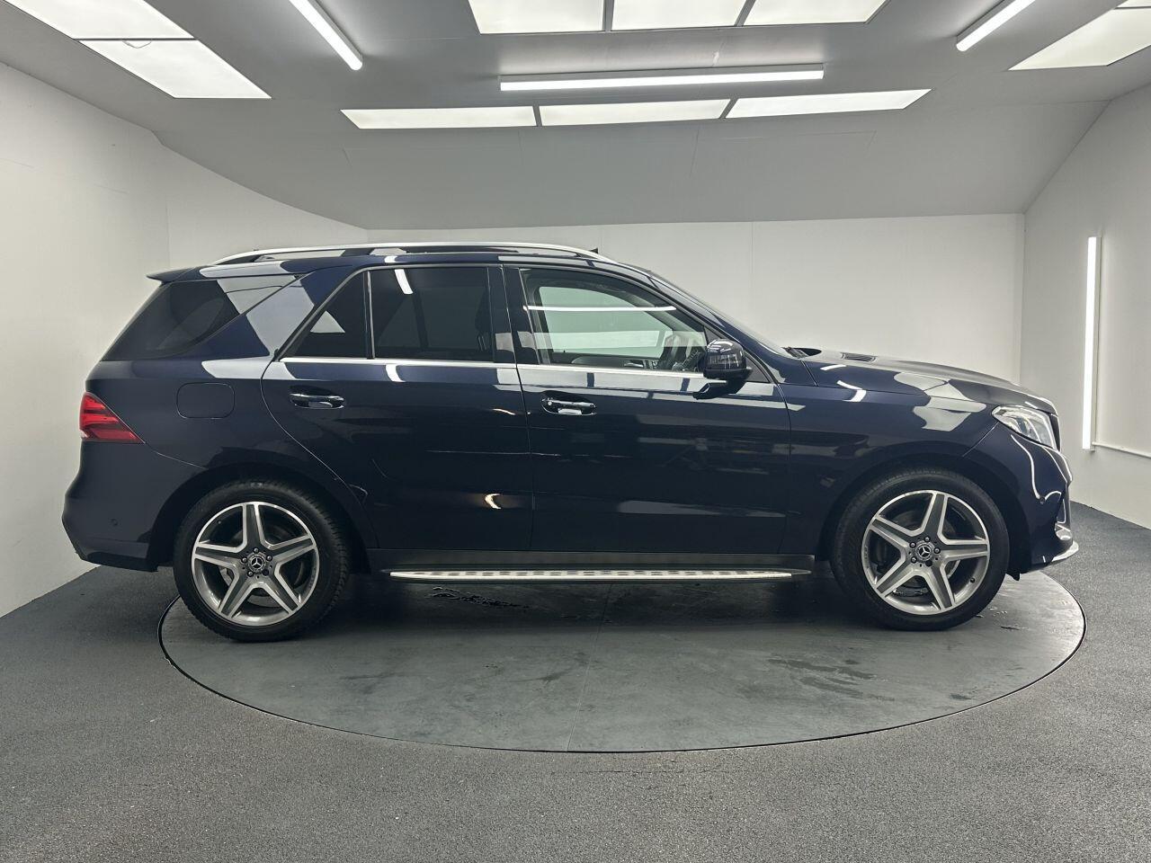 Mercedes GLE - Image 11