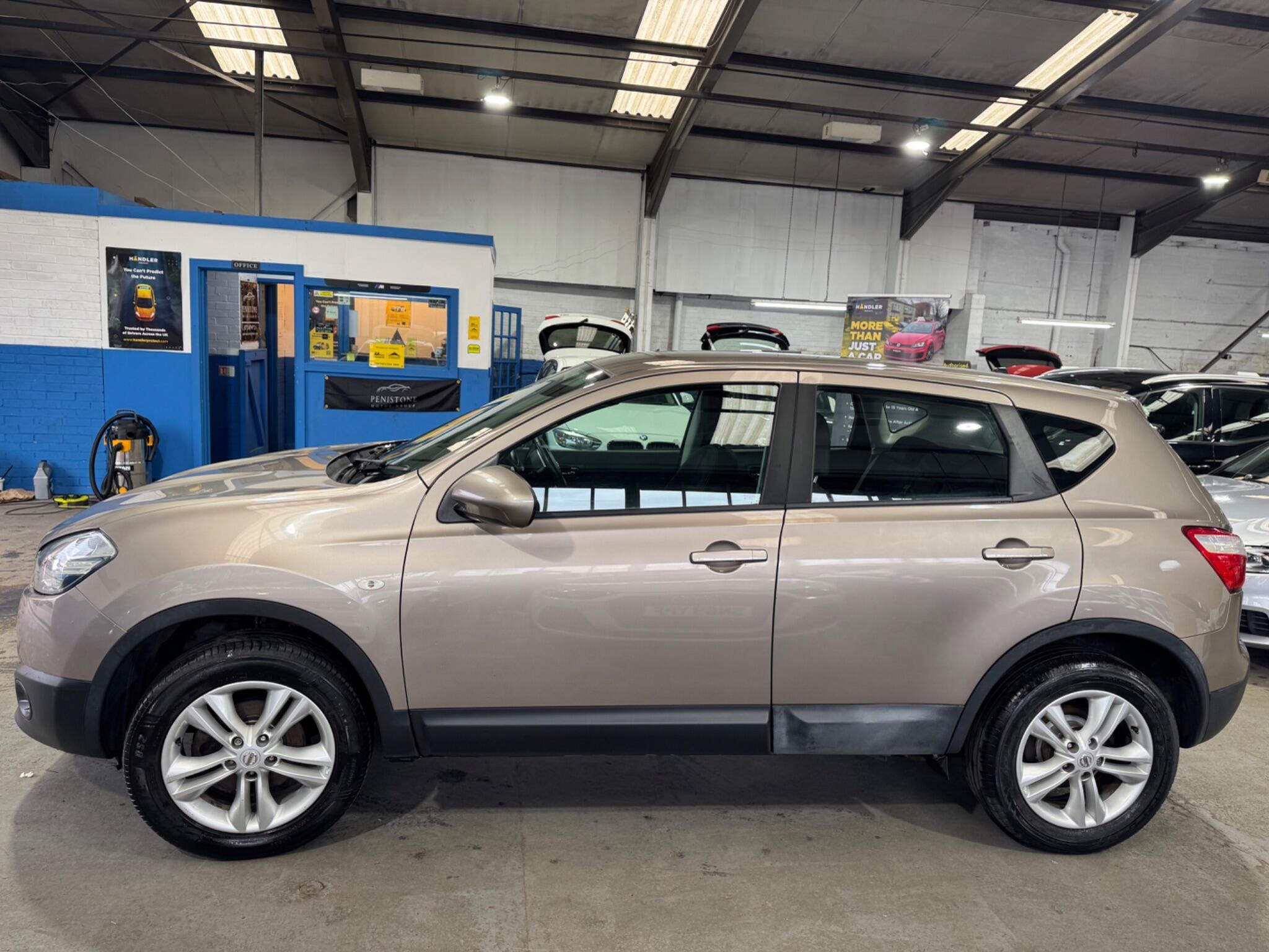 Nissan Qashqai - Image 4