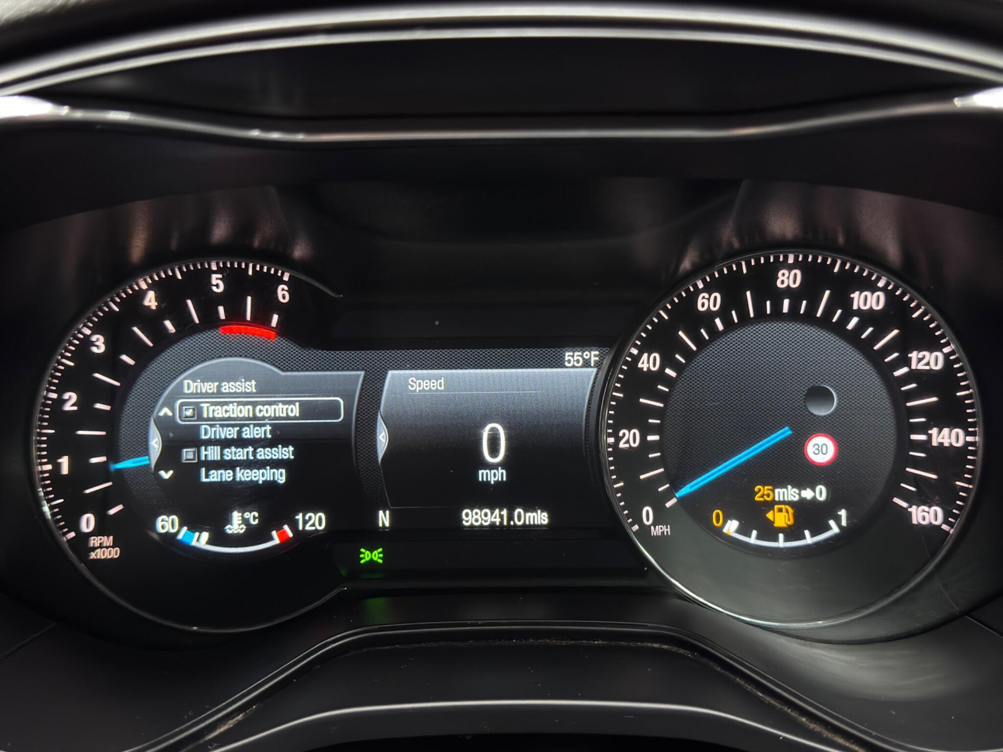 Ford Mondeo - Image 22