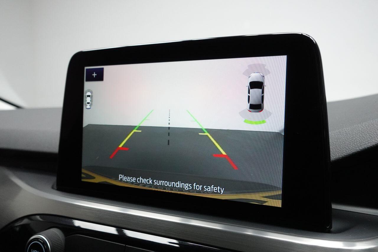 Ford Kuga - Image 12