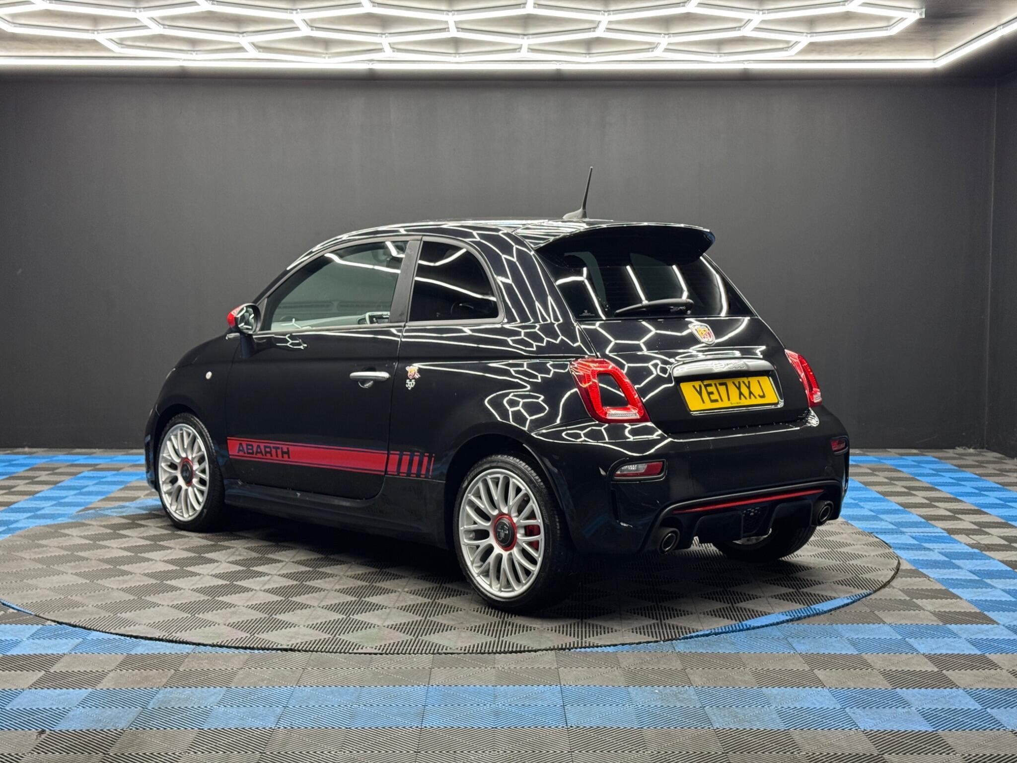 Abarth 595 - Image 7