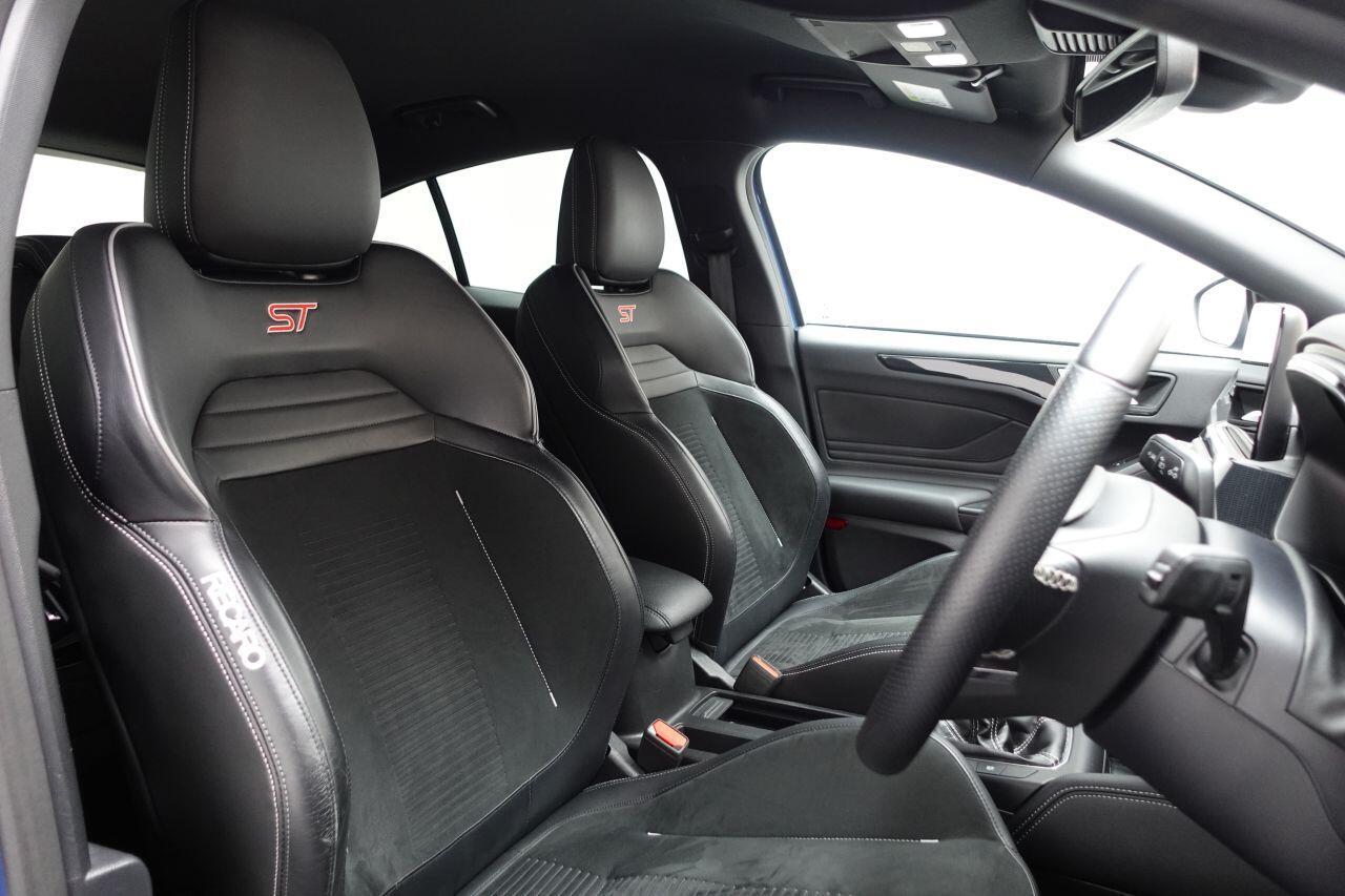 Ford Focus - Image 3