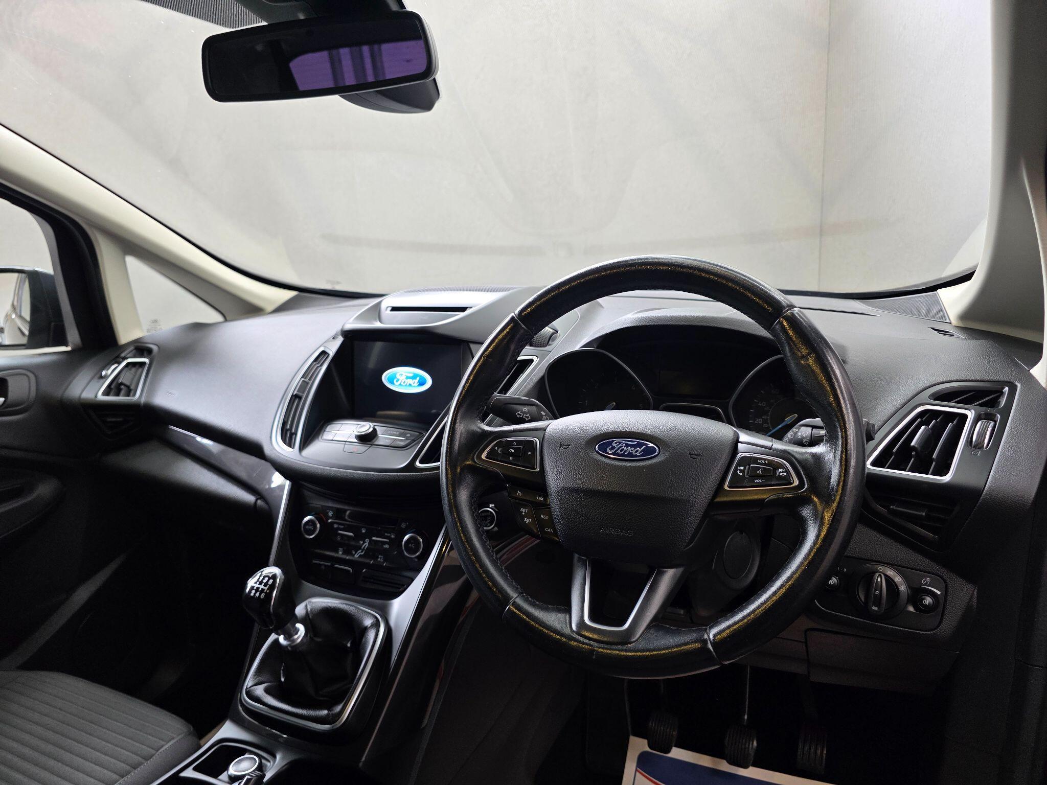 Ford C-MAX - Image 9