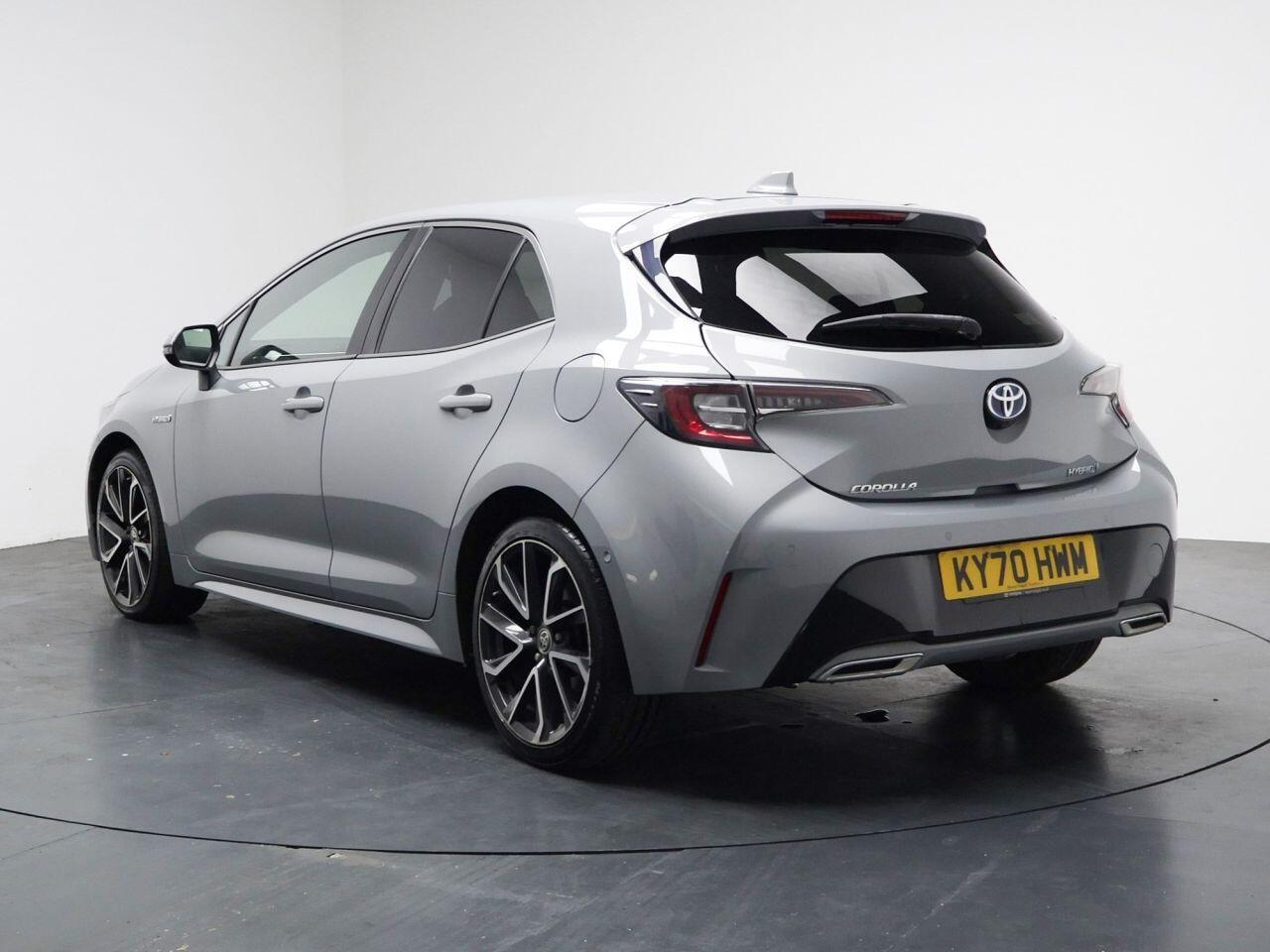 Toyota Corolla - Image 9