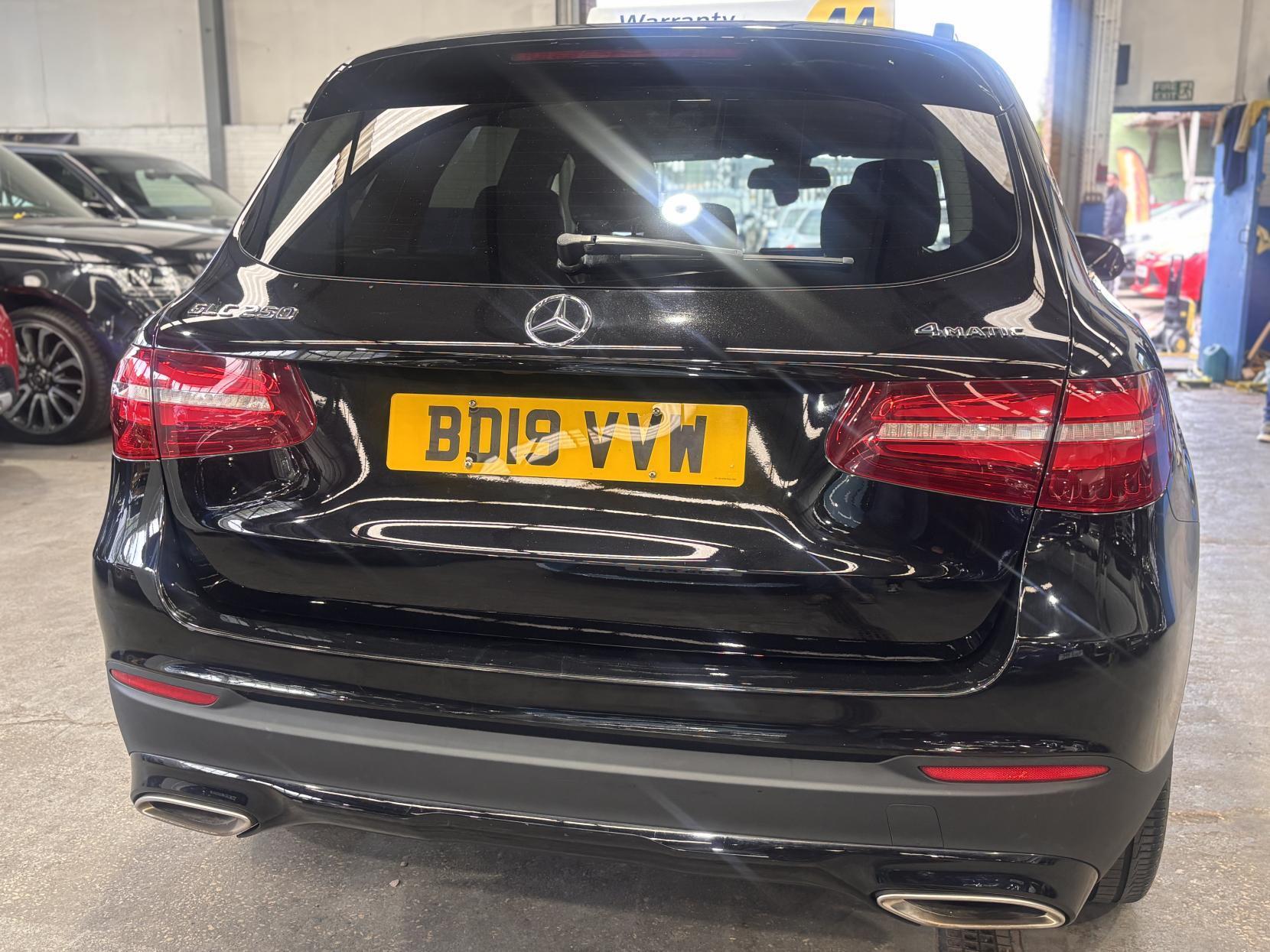 Mercedes GLC - Image 8