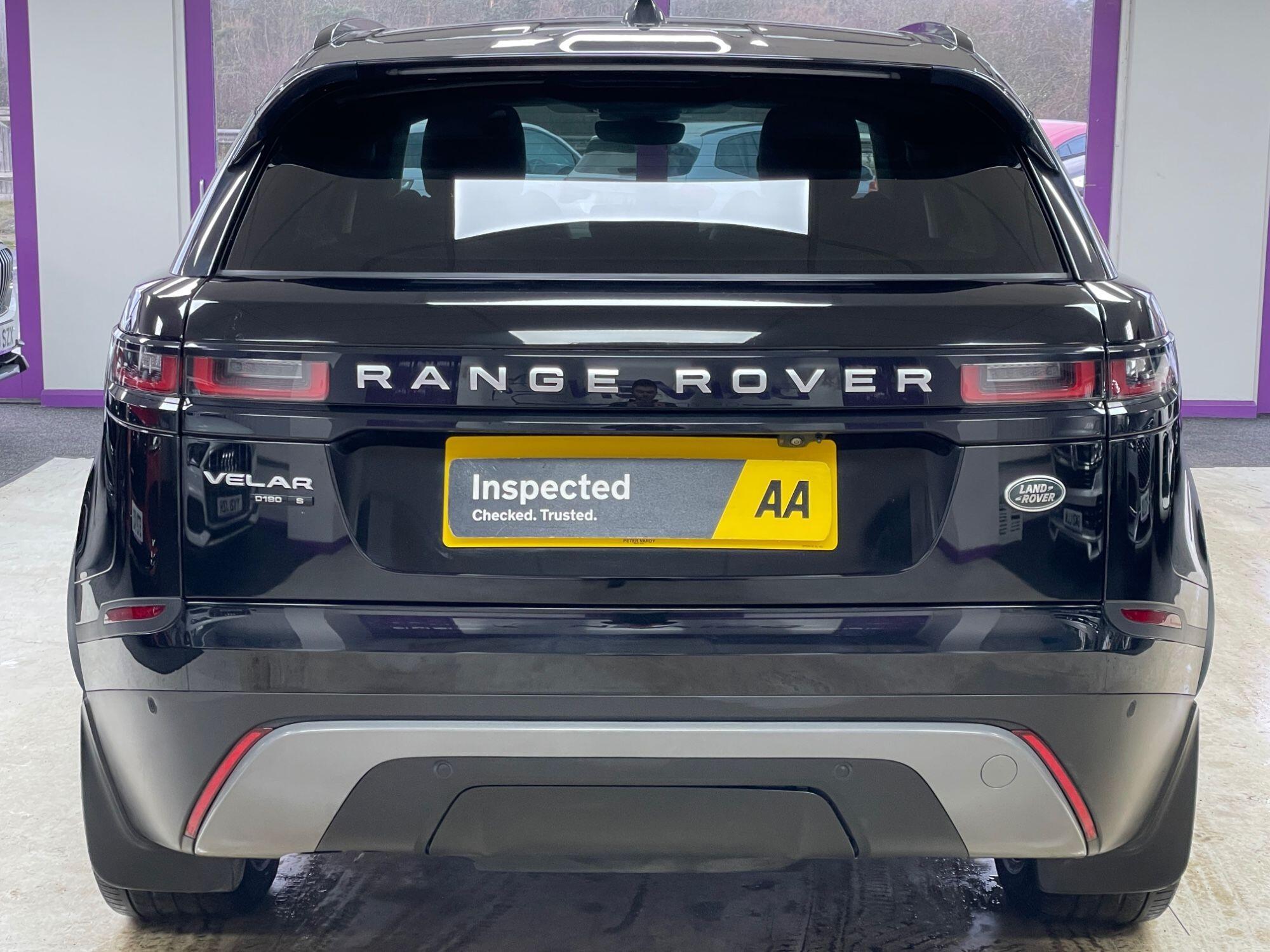 Land Rover Range Rover Velar - Image 11