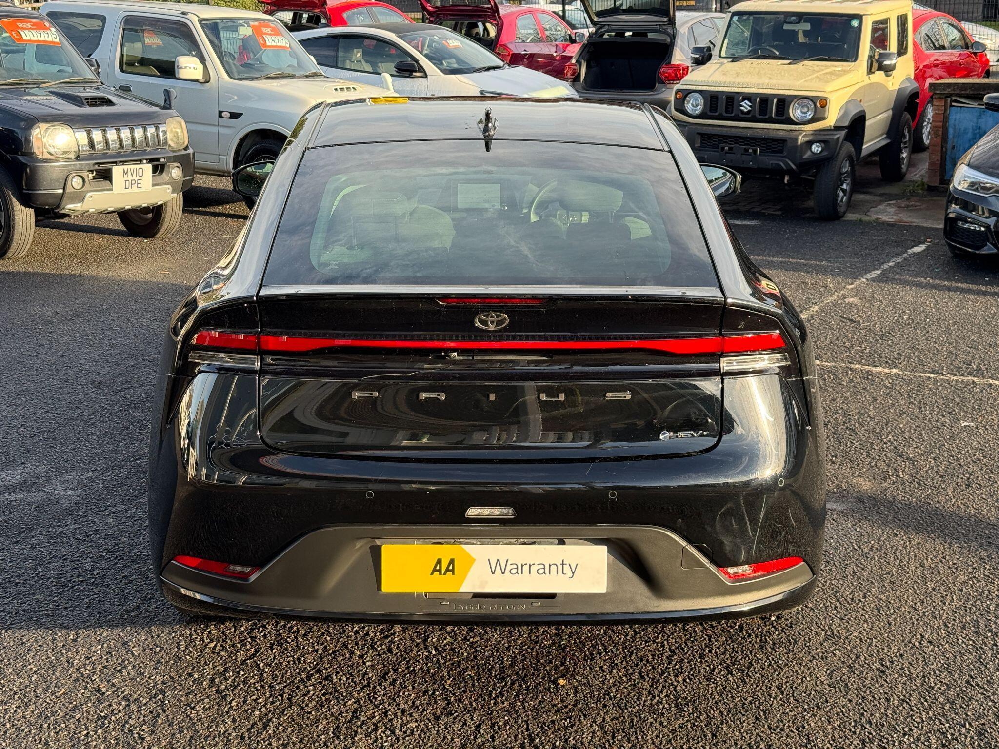 Toyota Prius - Image 17