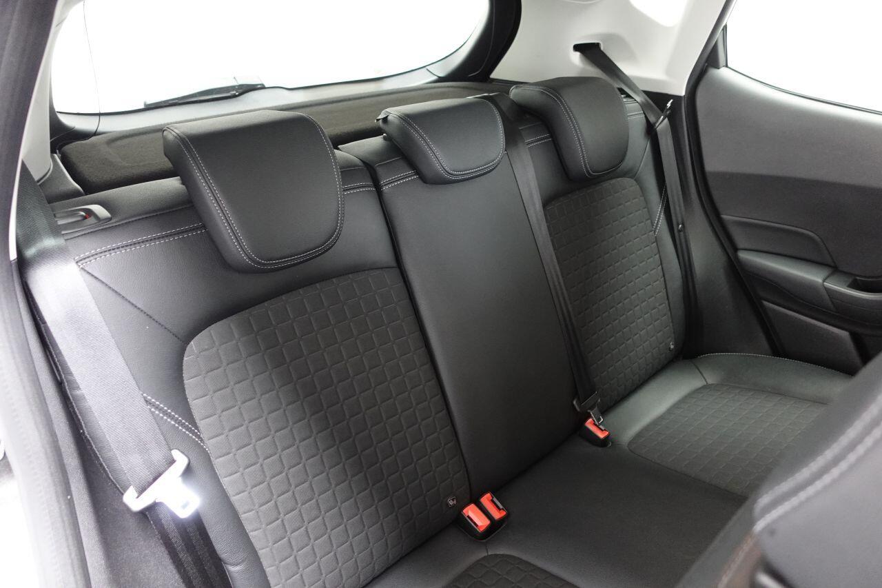 Ford Fiesta - Image 18