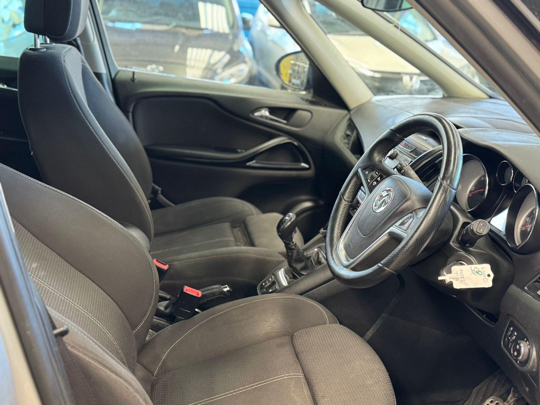 Vauxhall Zafira Tourer - Image 20