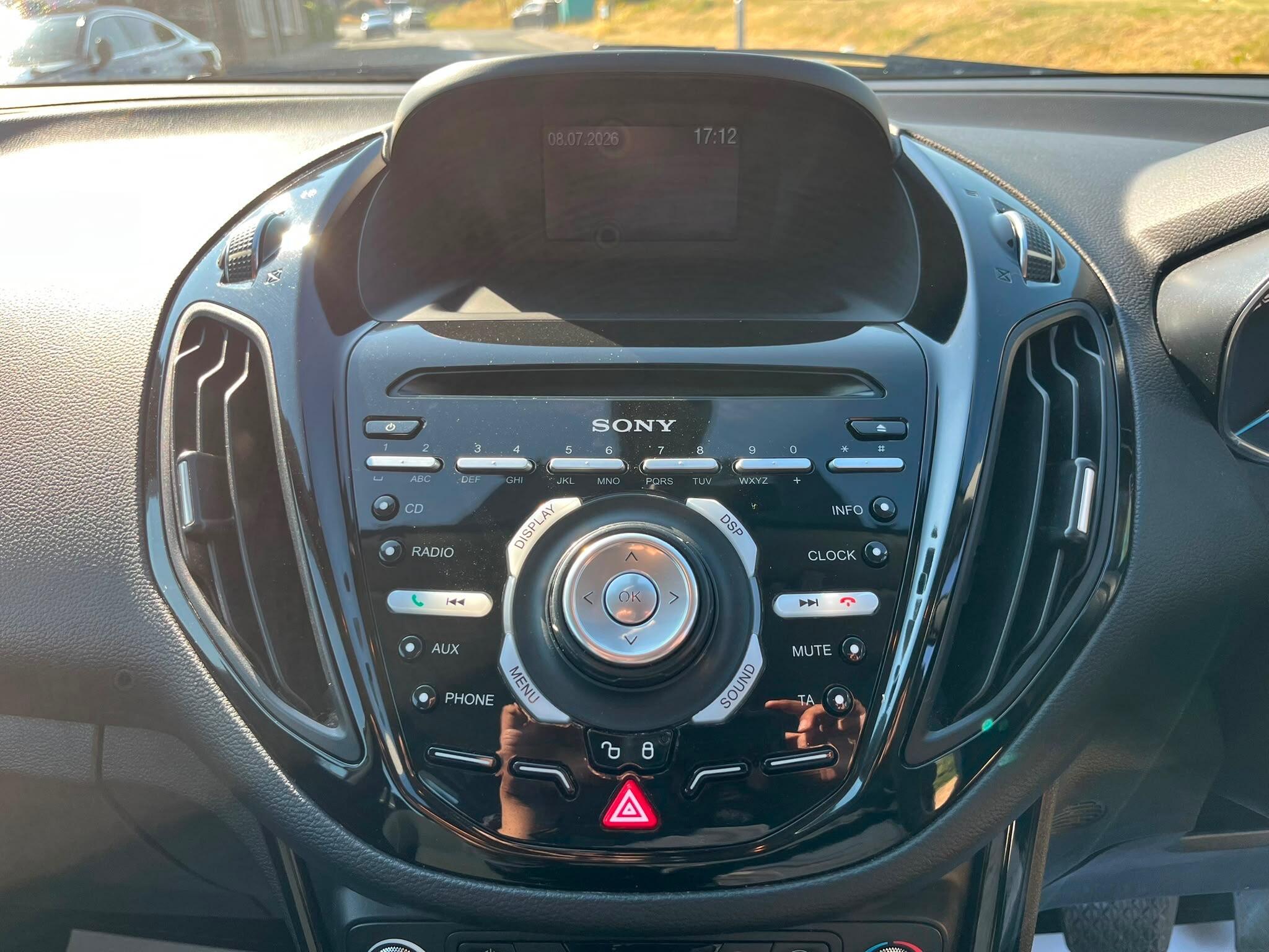 Ford B-Max - Image 14