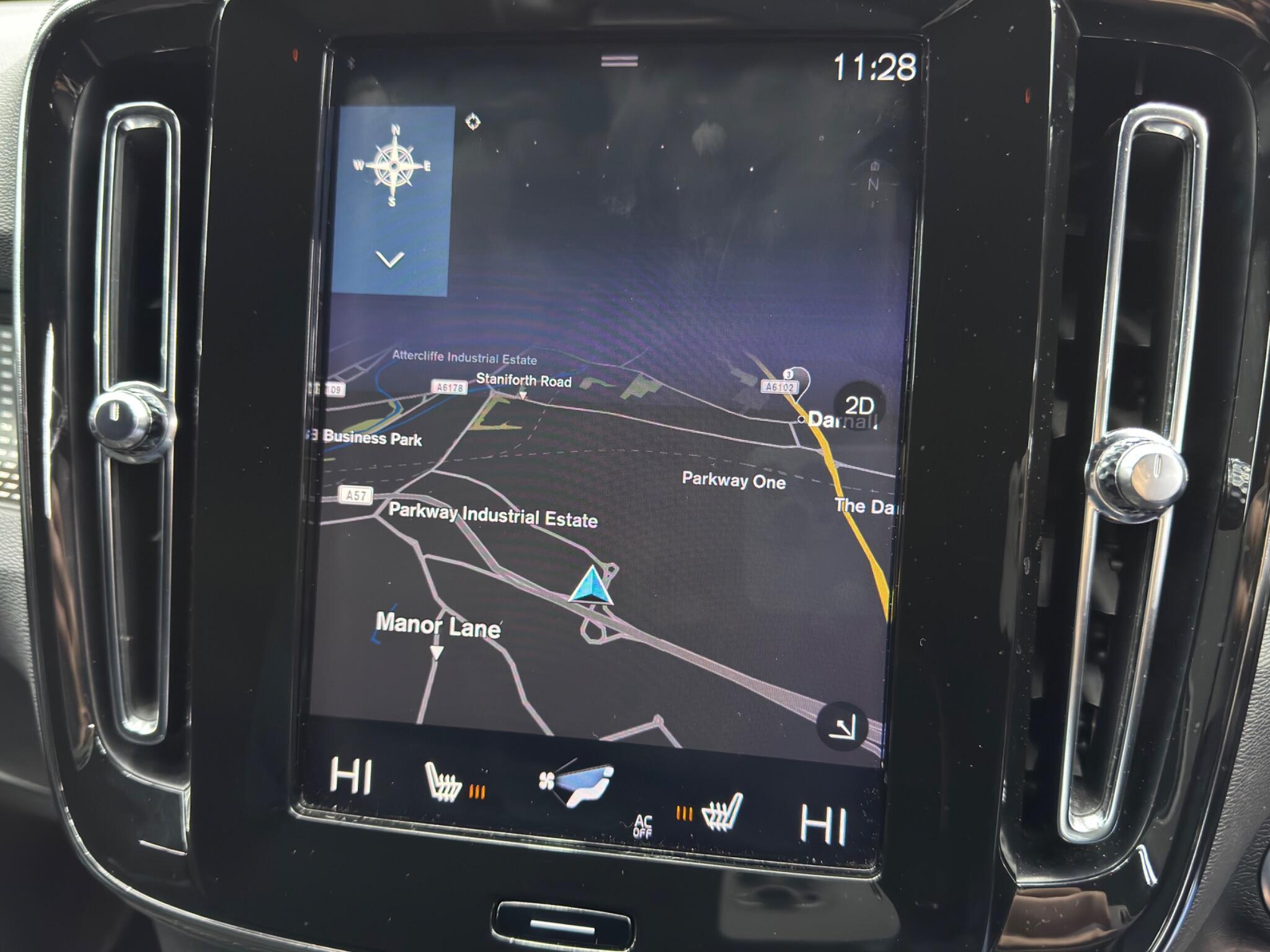Volvo XC40 - Image 28